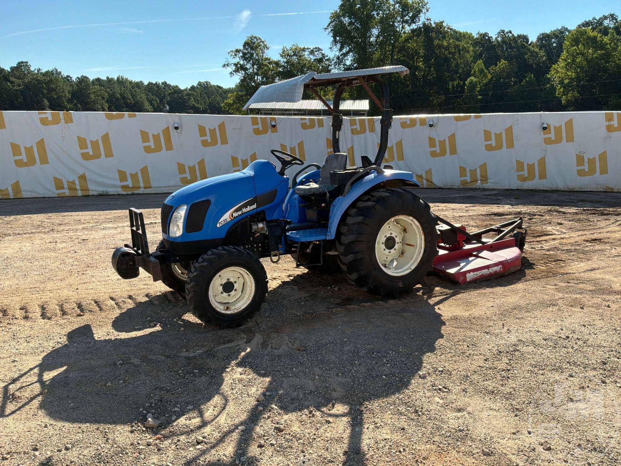 Photo of 2004 New Holland TC35A