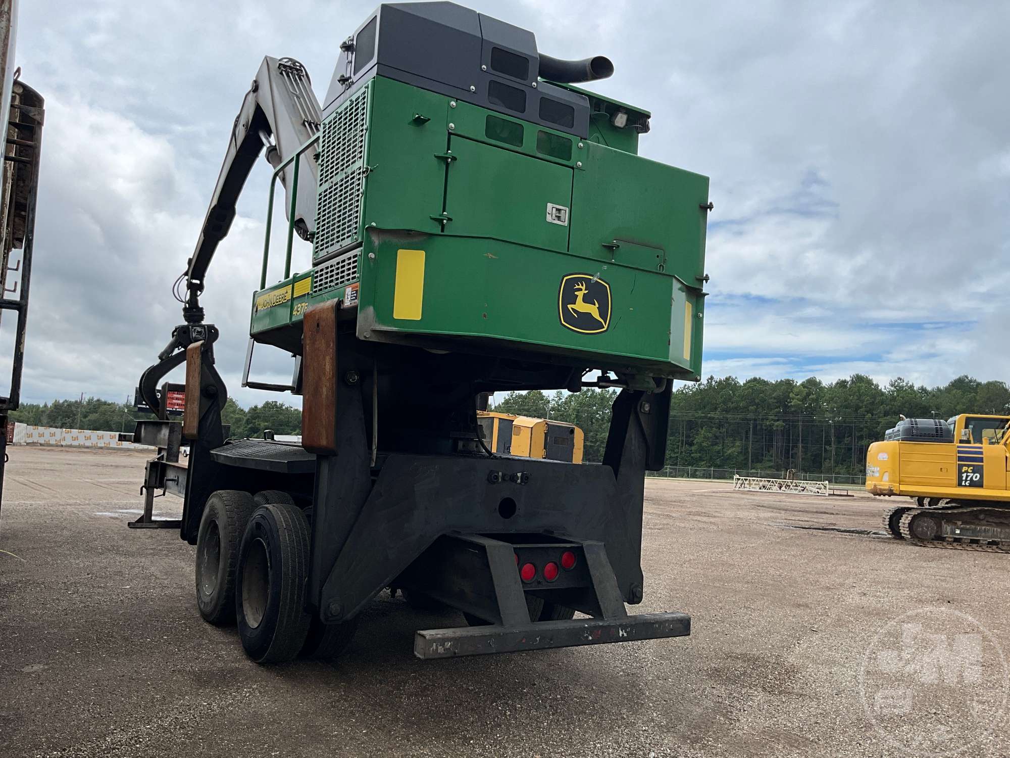 2021 John Deere 437E