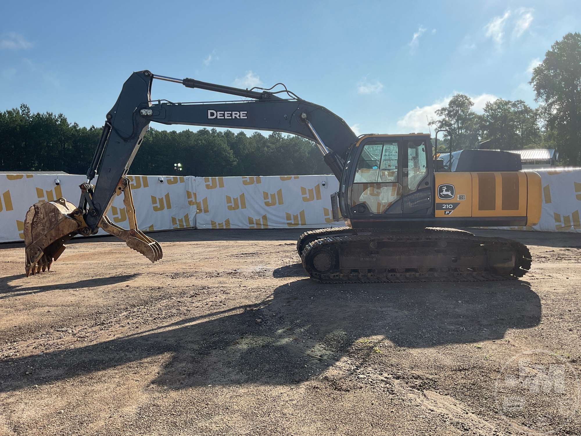 2024 John Deere 210-P