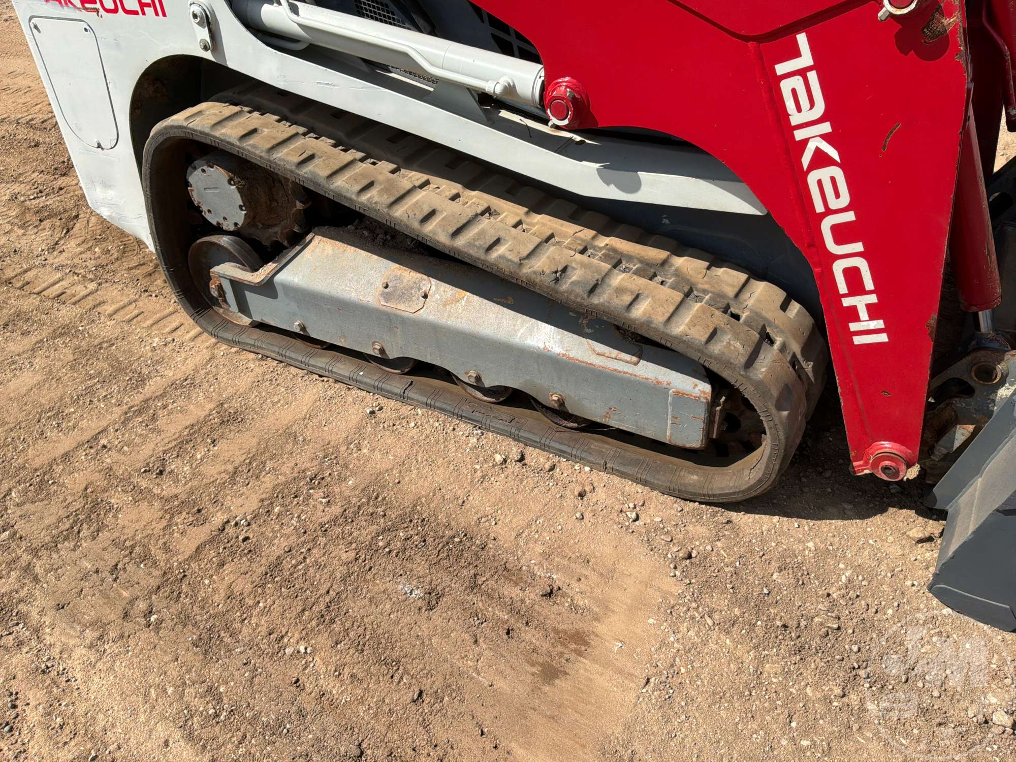 2021 Takeuchi TL6R
