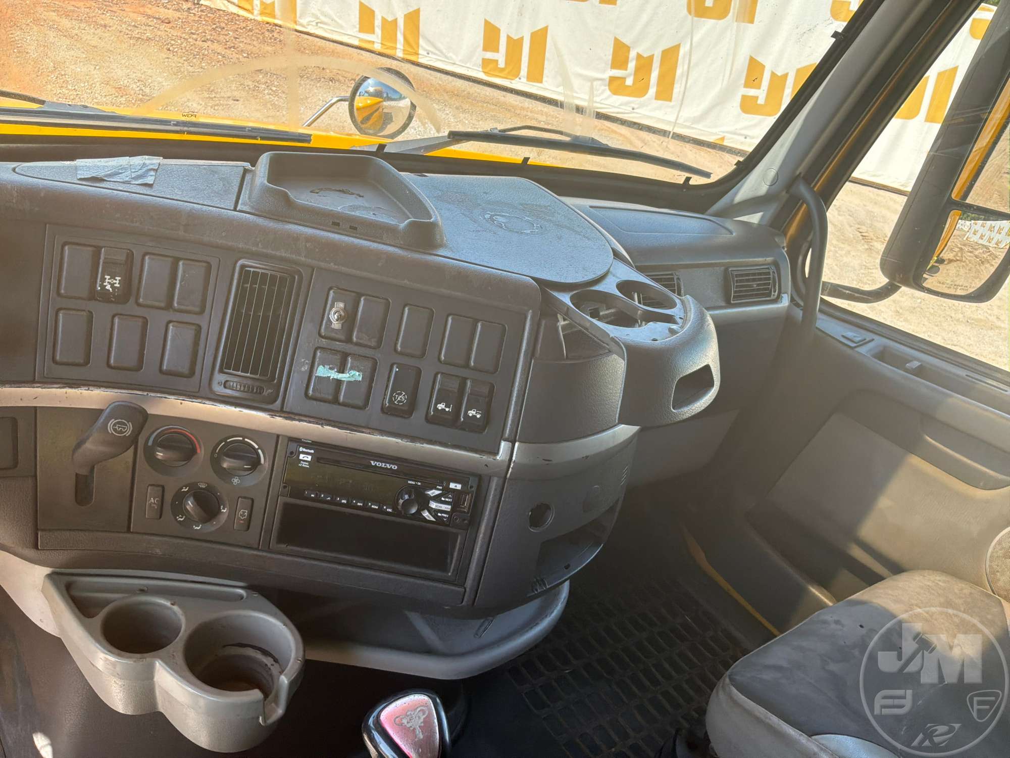 2012 Volvo VNL