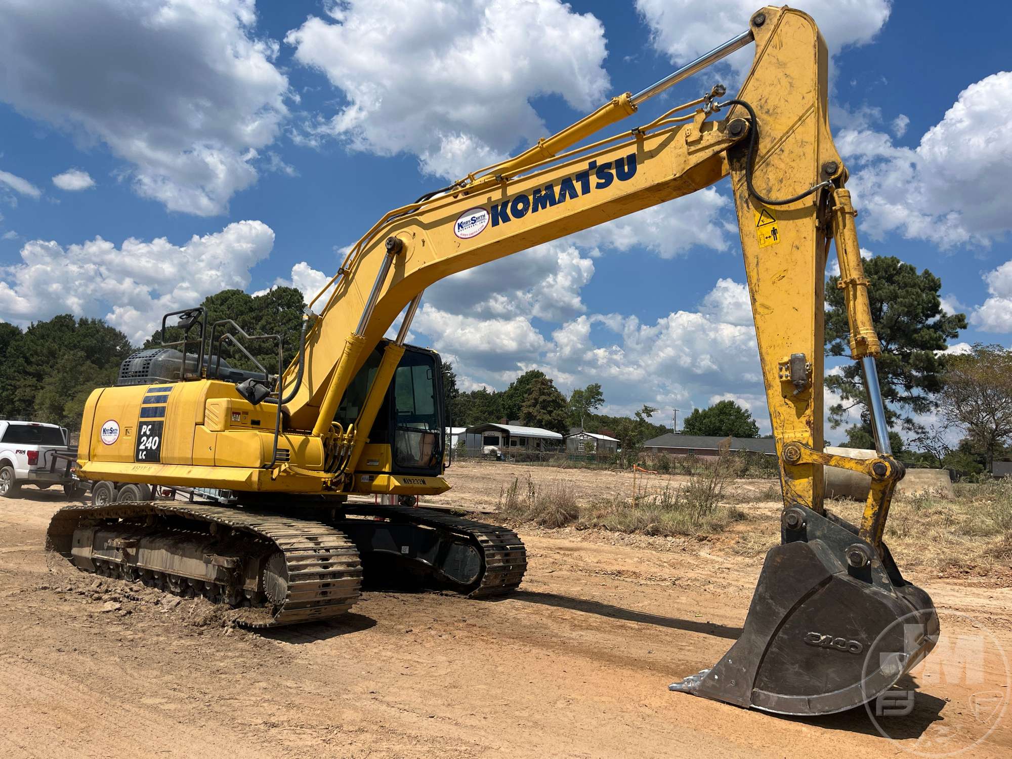 Photo of 2022 Komatsu PC240LC-11