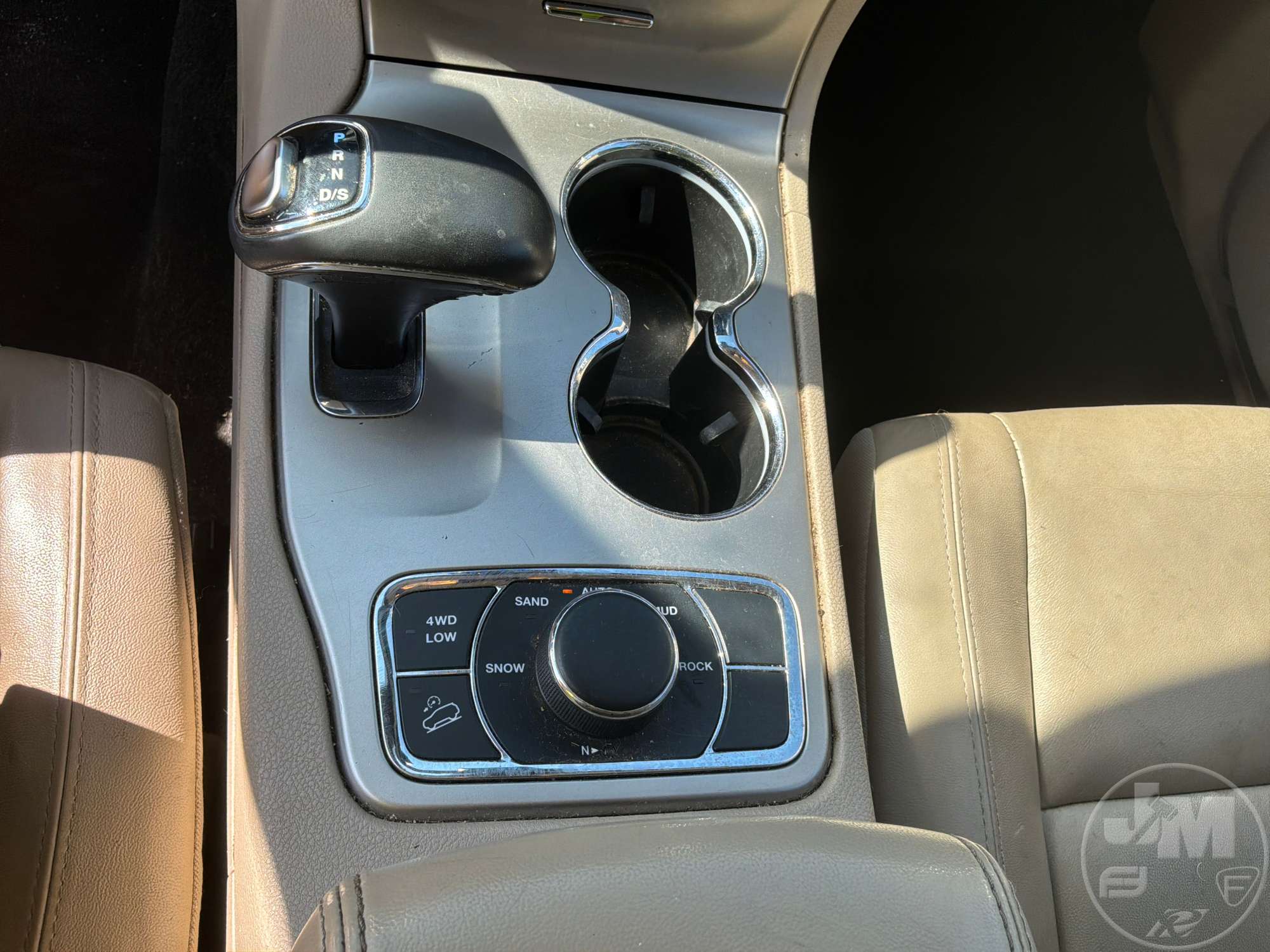 2014 Jeep GRAND CHEROKEE