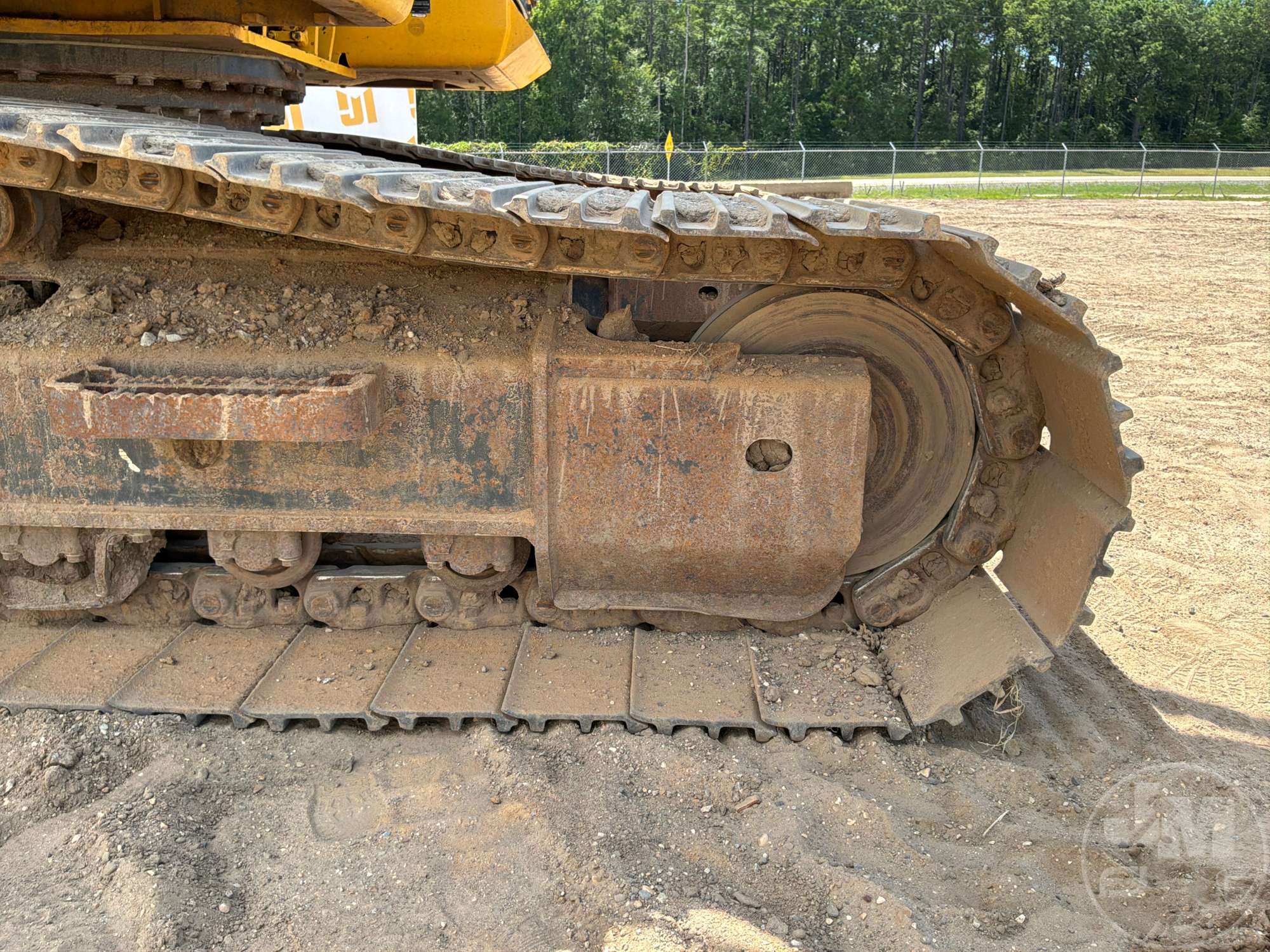 2019 Komatsu PC210LC-11