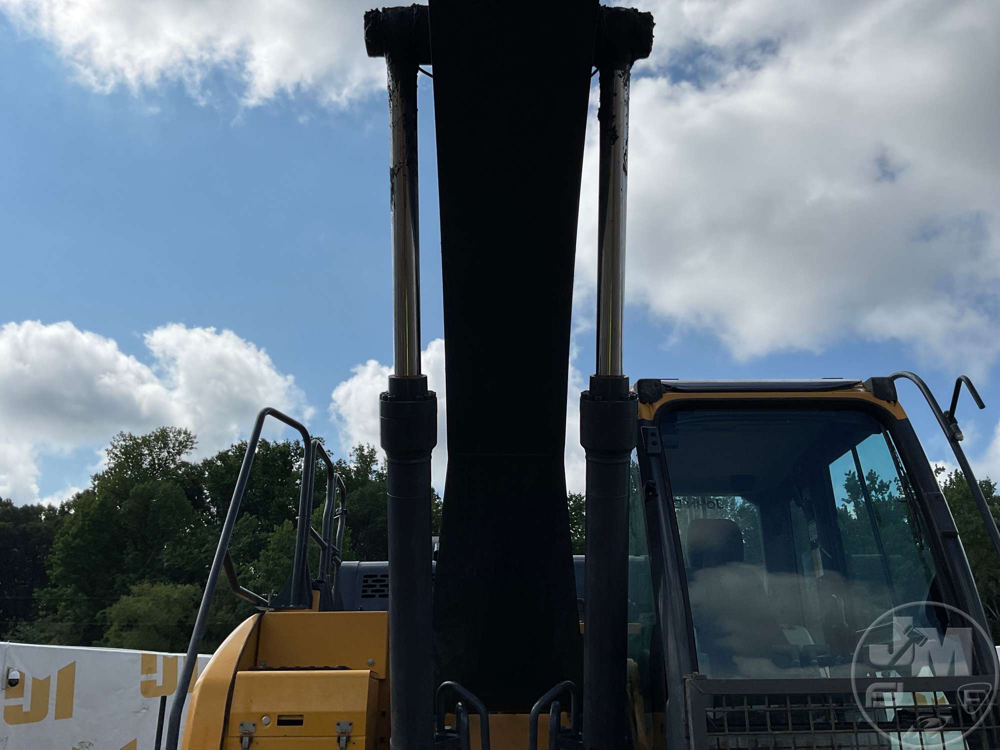 2024 John Deere 210-P