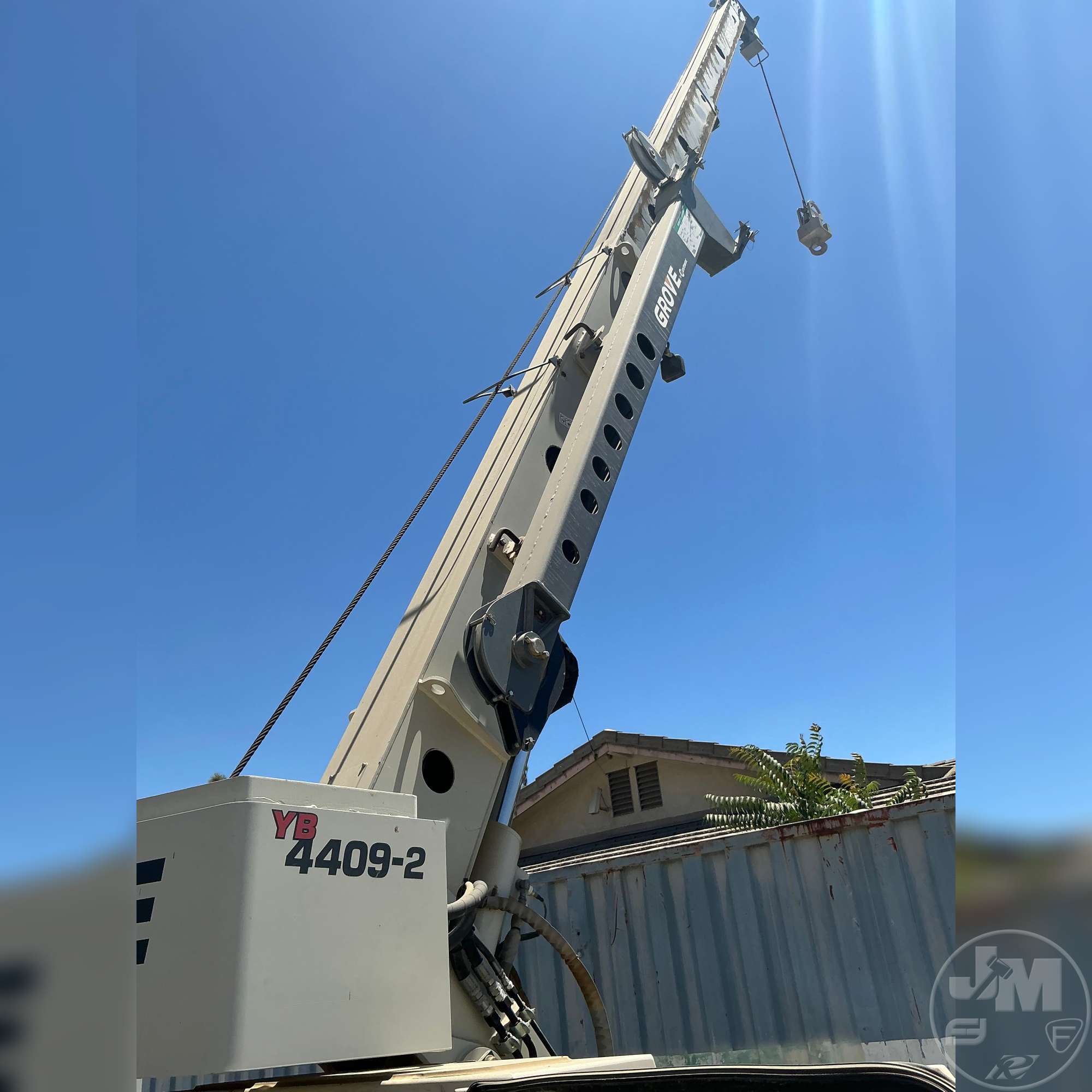 2017 Grove YB 4408-2