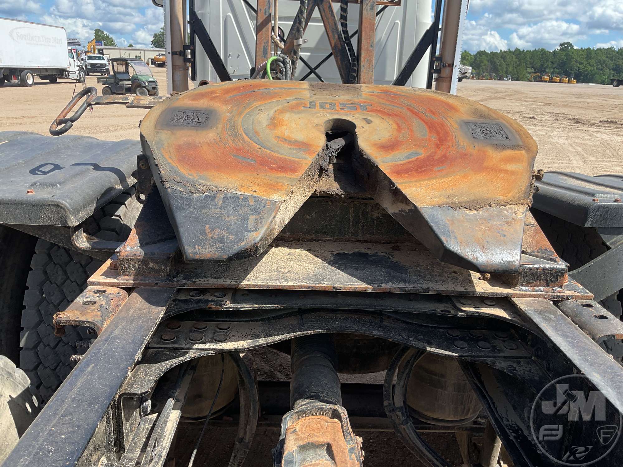 2018 Mack CHU613 PINNACLE