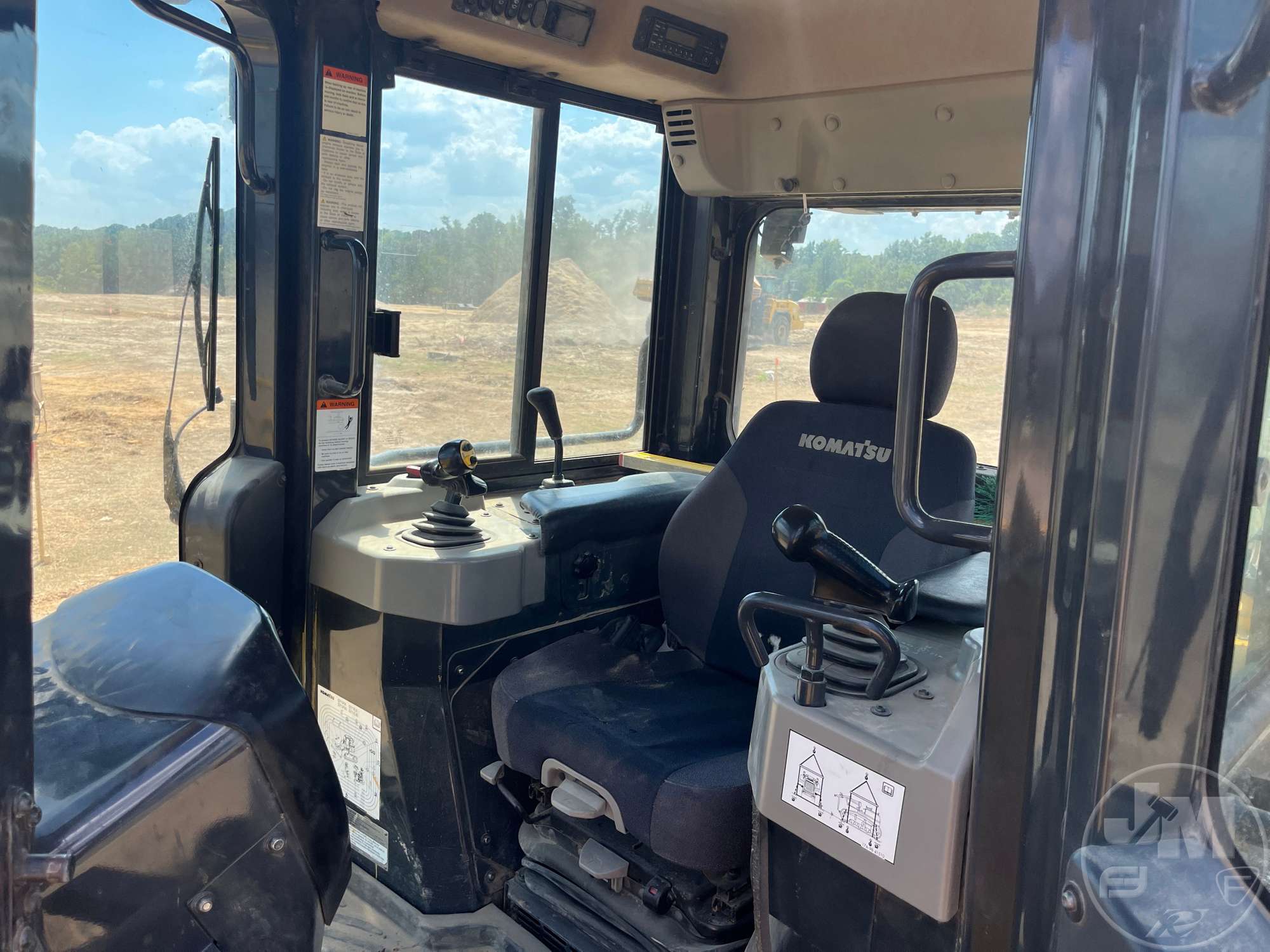 2022 Komatsu D71PX-24 LGP