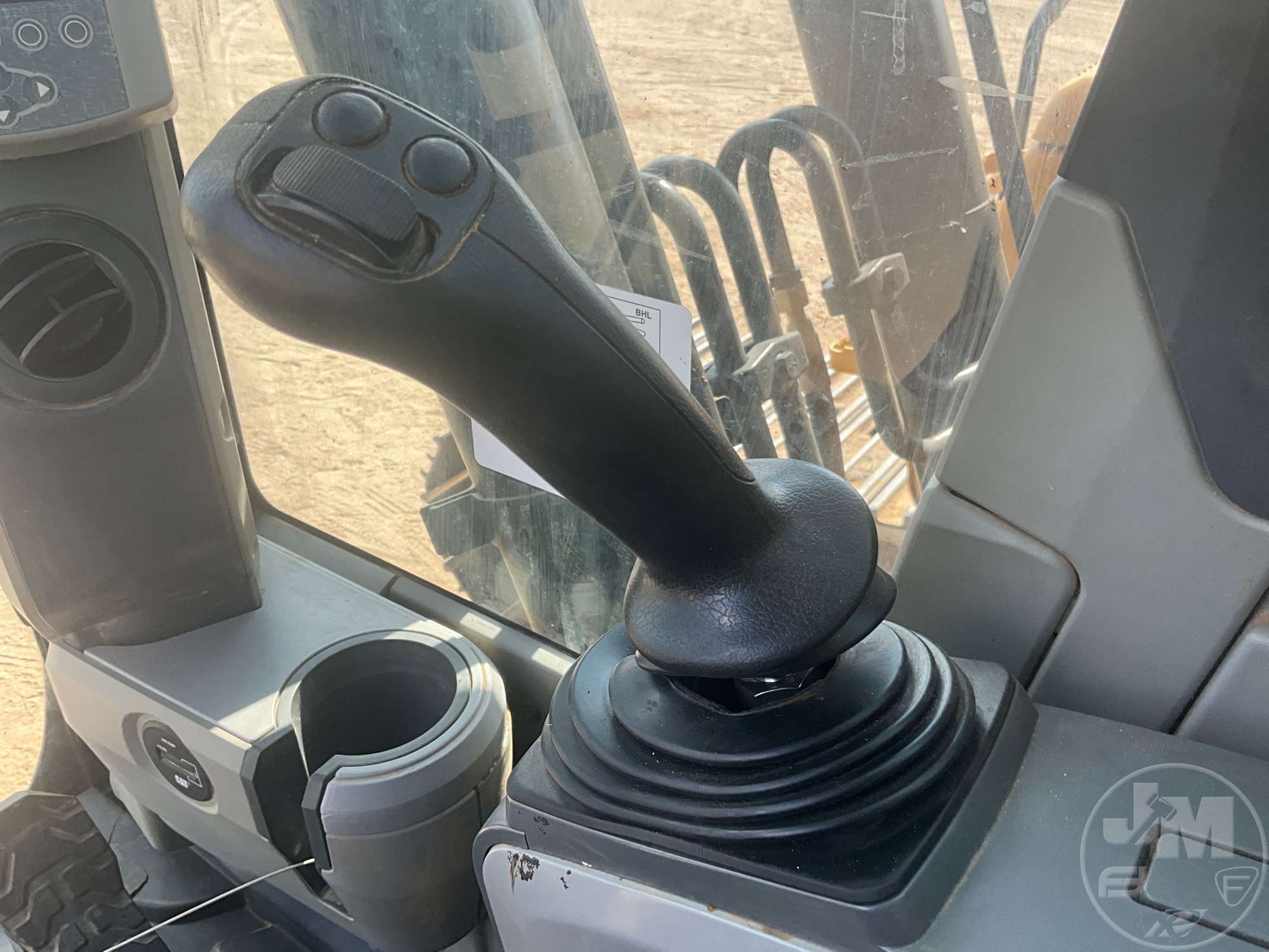 2019 Caterpillar 326F L