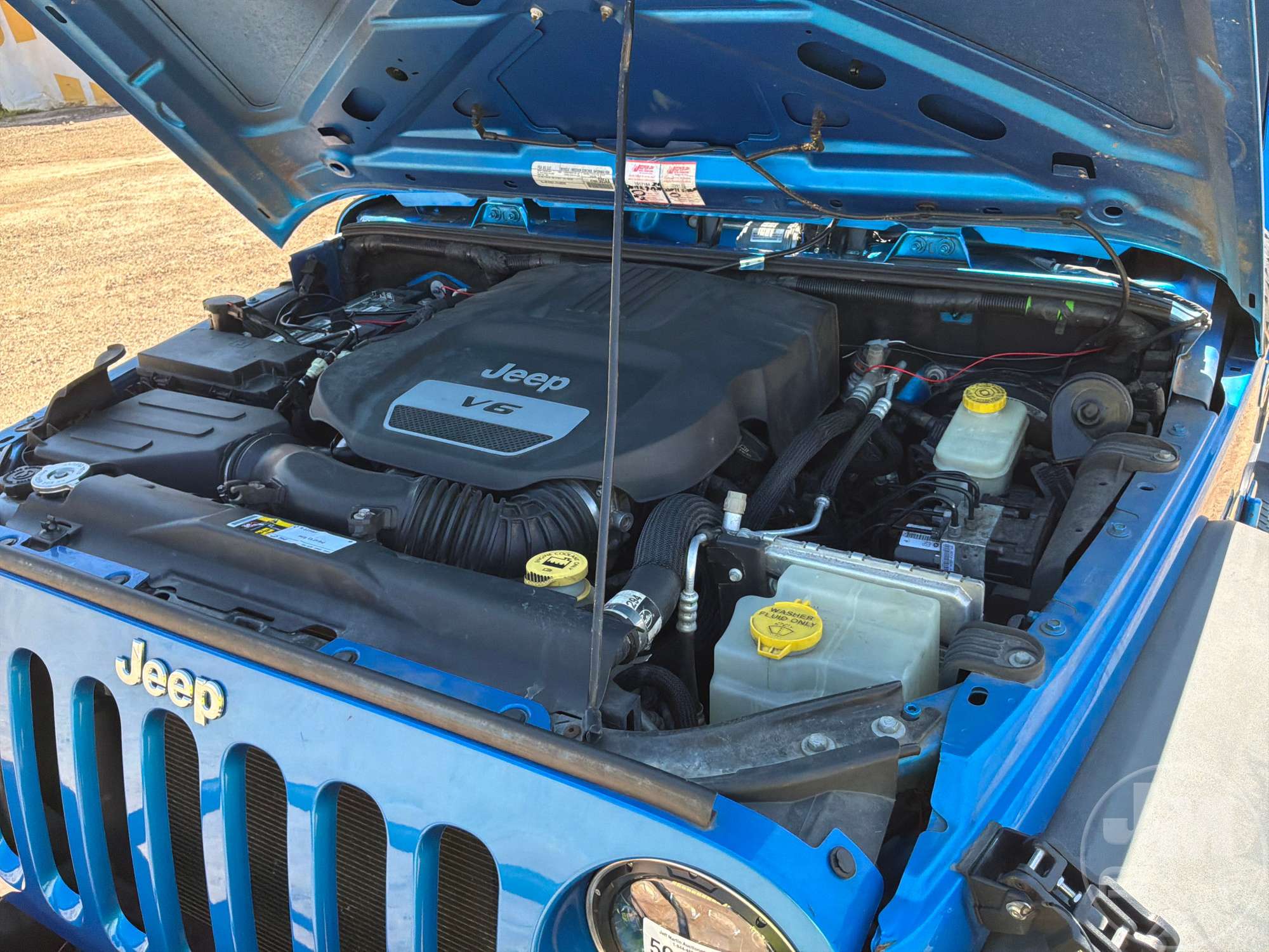 2016 Jeep WRANGLER