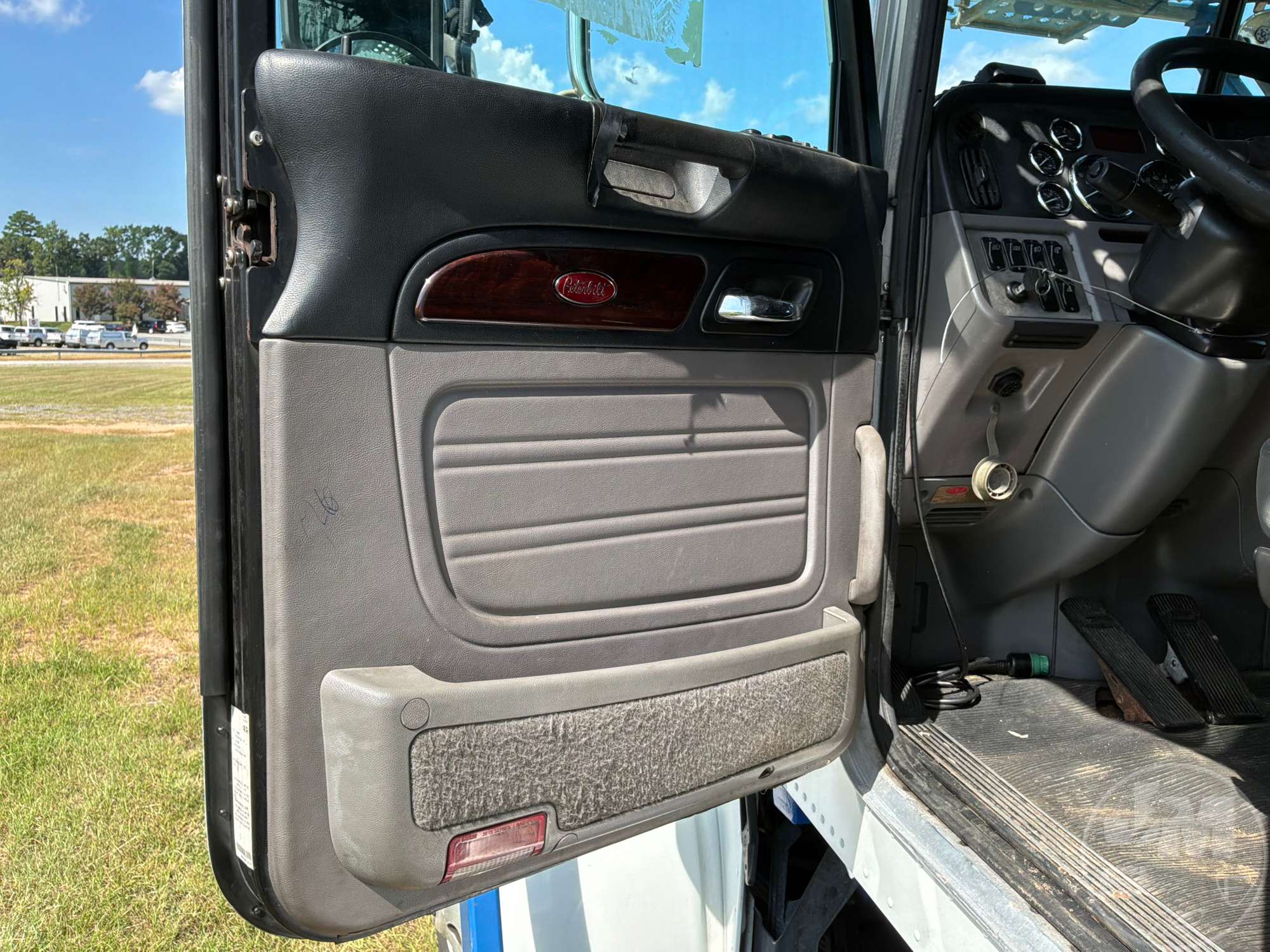 2016 Peterbilt 389