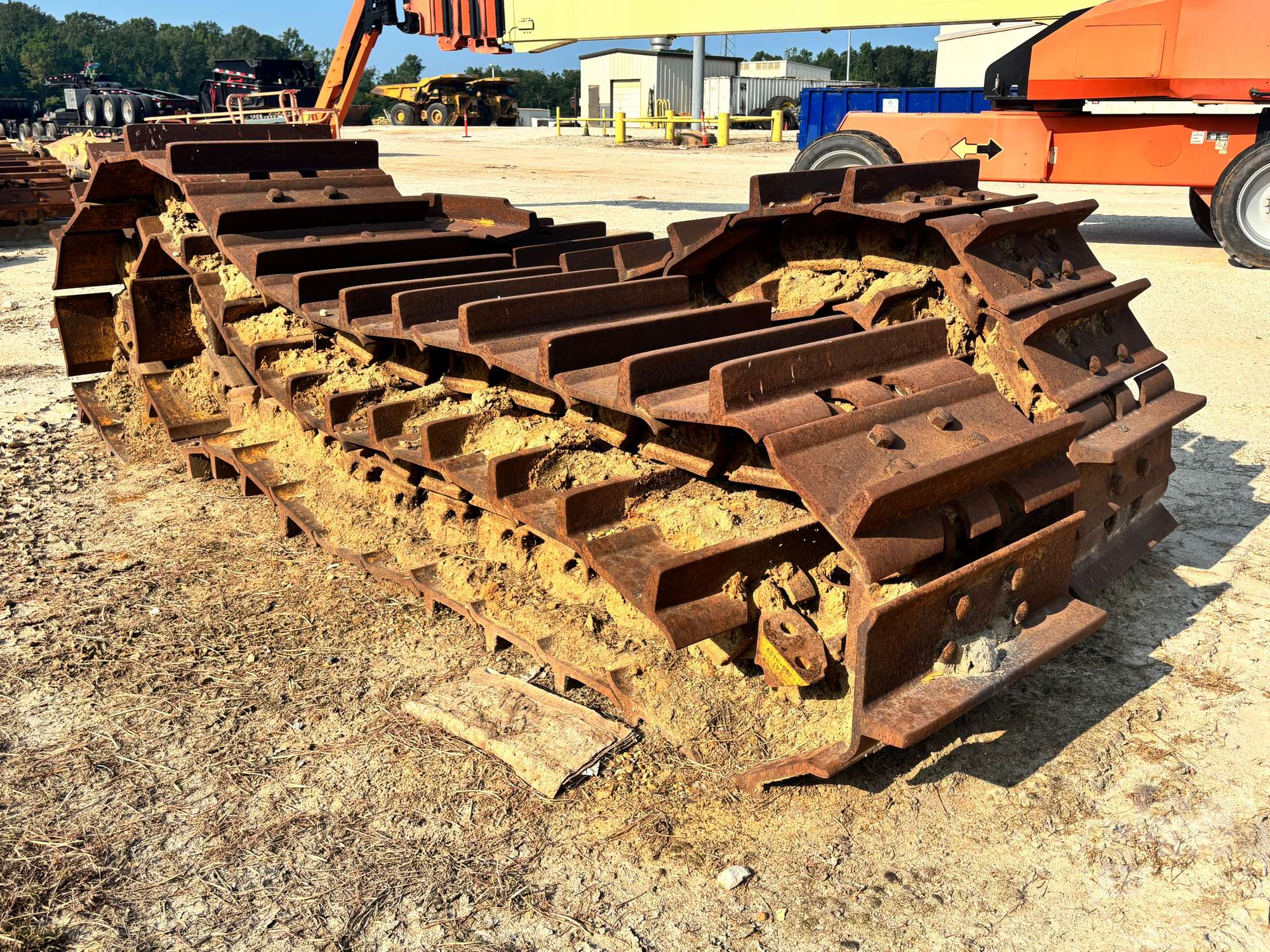 0 Caterpillar 28 INCH TRACKS TO FIT D10T