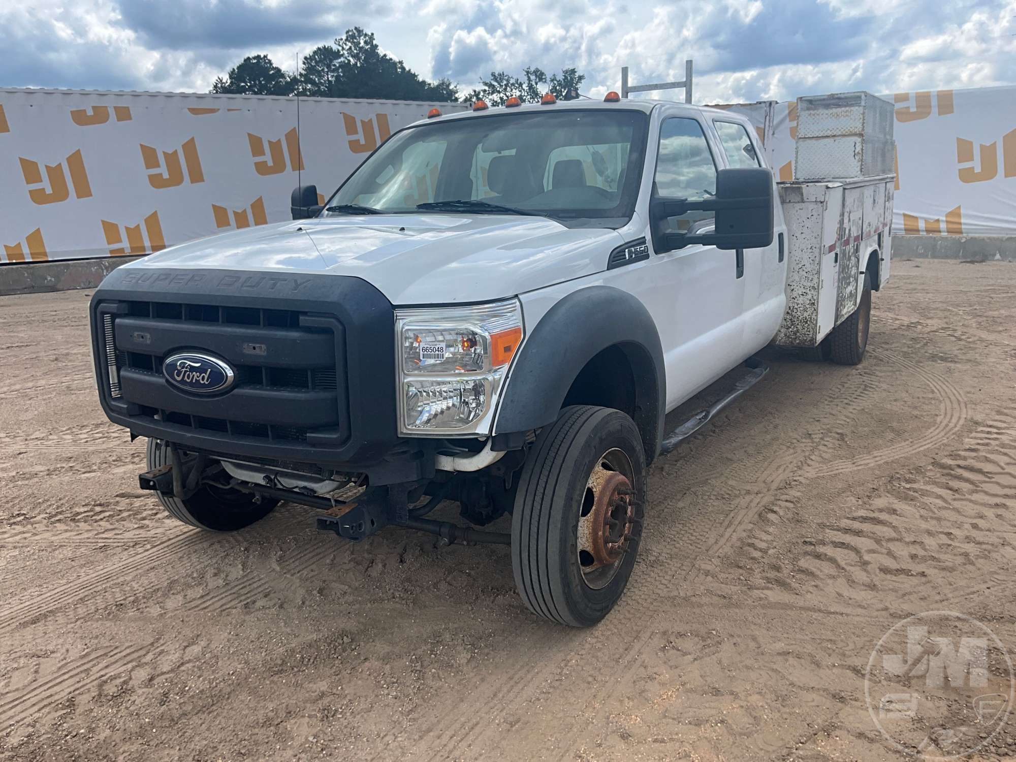 Photo of 2015 Ford F-550