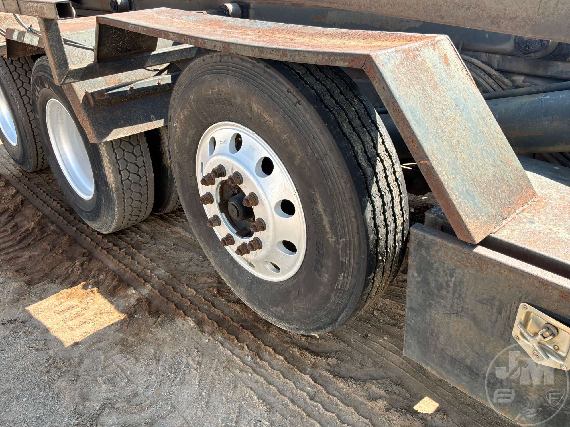 2003 Sterling L9500 SERIES