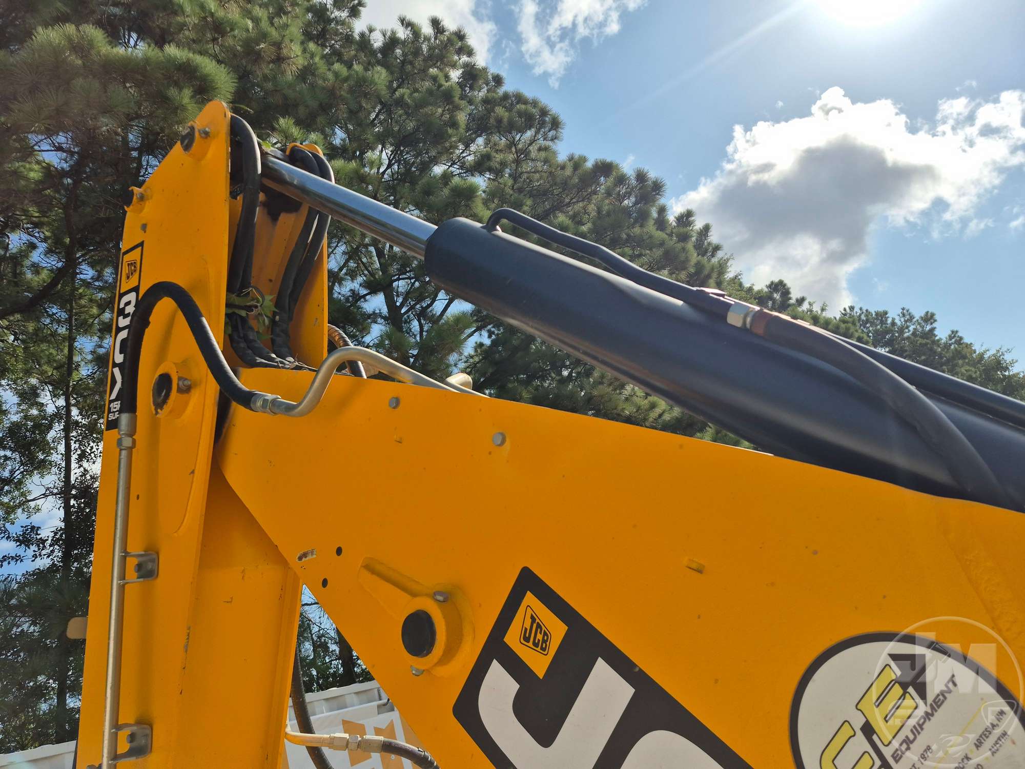 2023 JCB 3CX-15 SUPER
