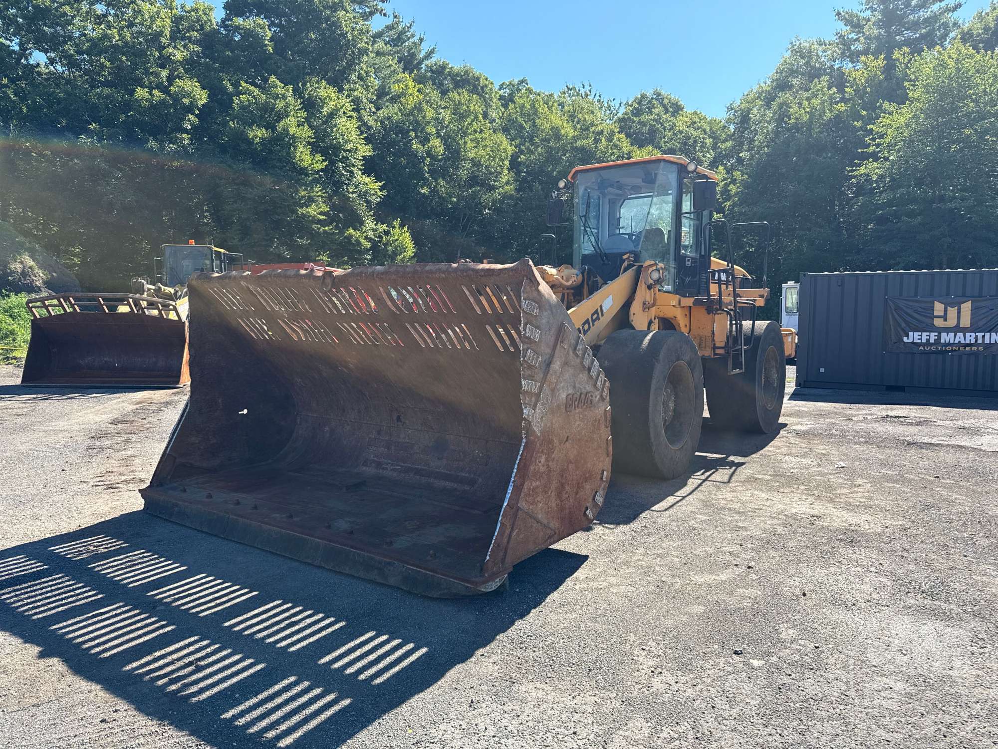 Photo of 2005 Hyundai HL760XTD-7