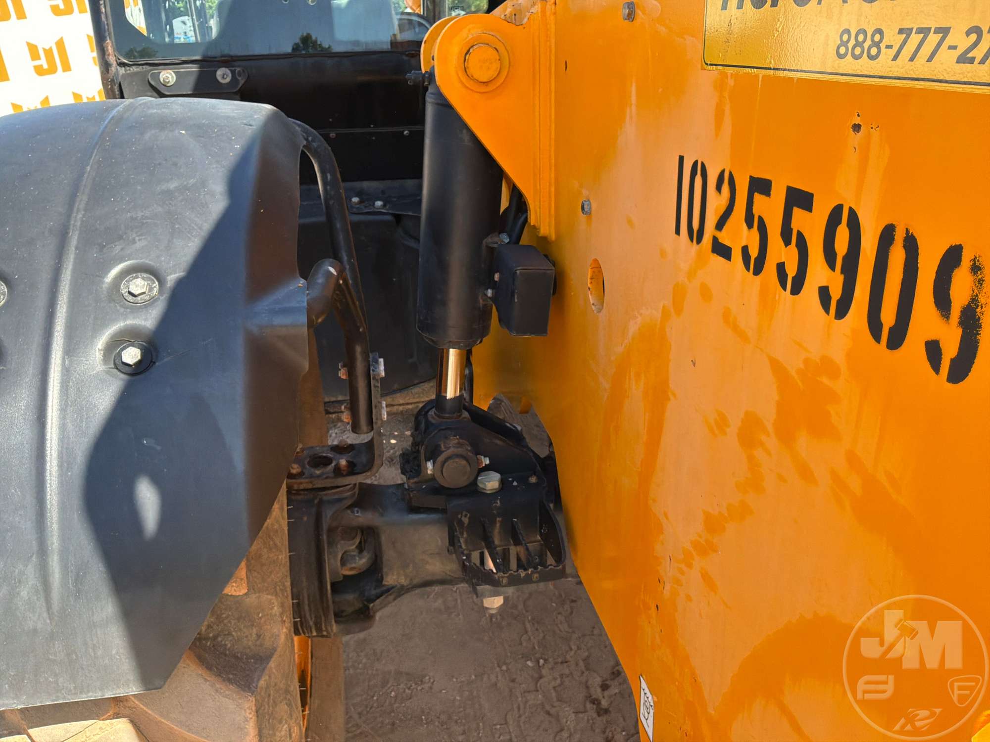 2018 JCB 509-42