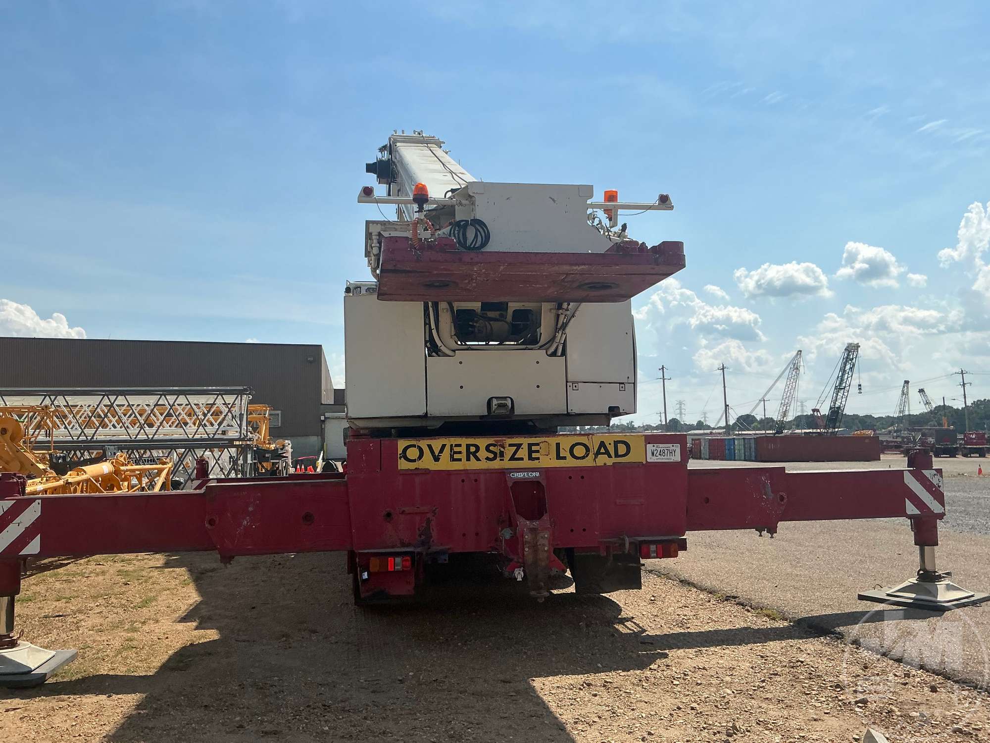 2000 Grove GMK5210