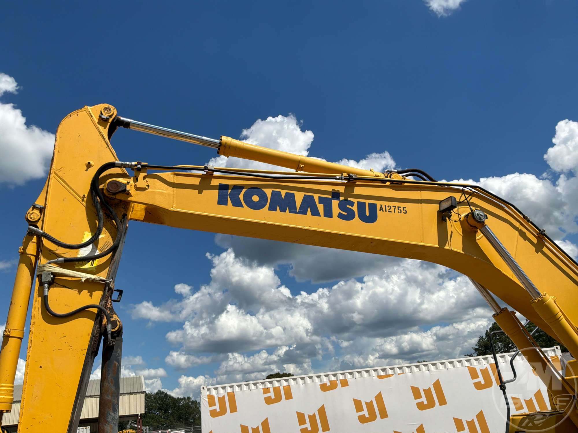 2019 Komatsu PC210LC-11