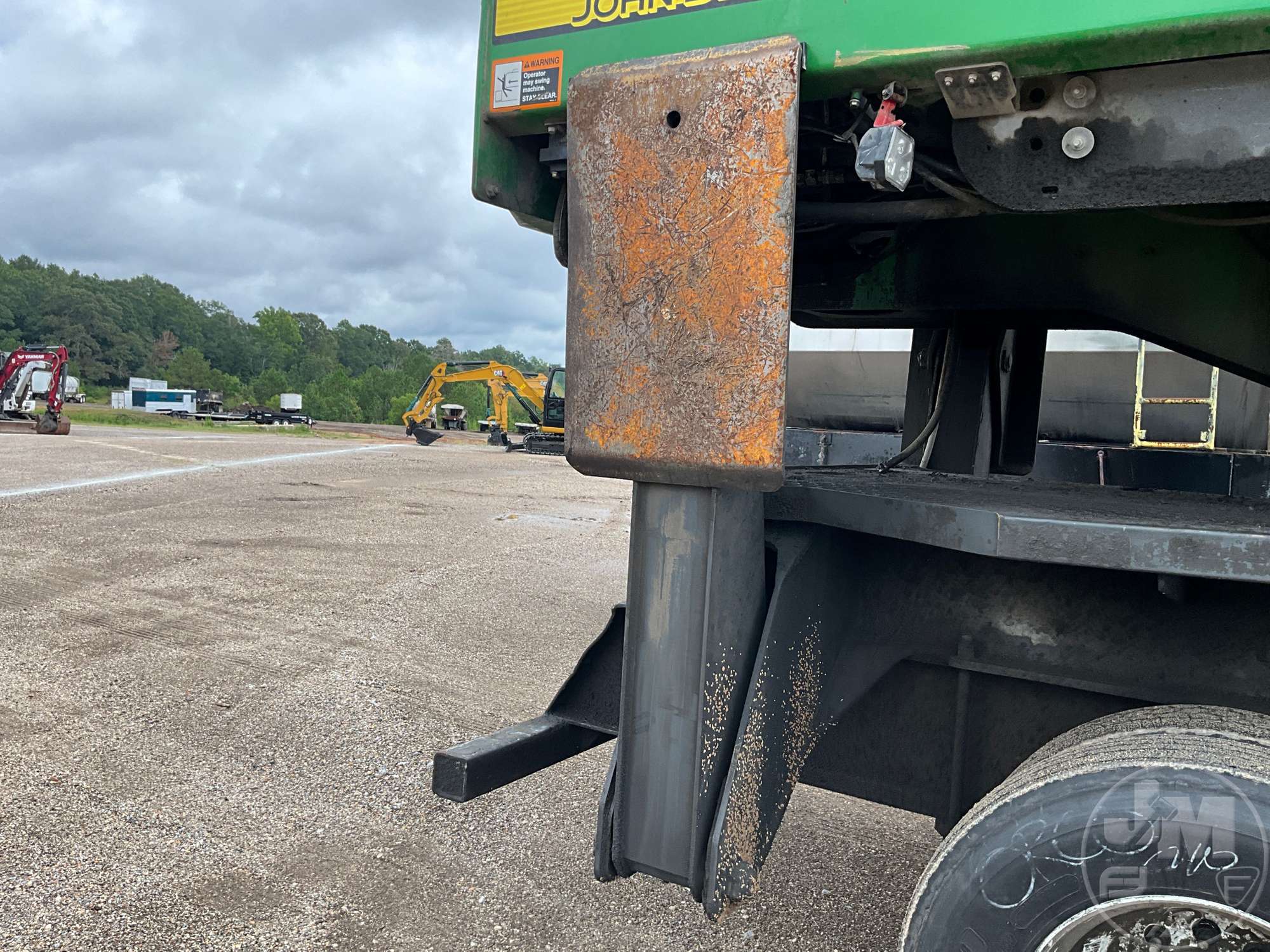 2021 John Deere 437E