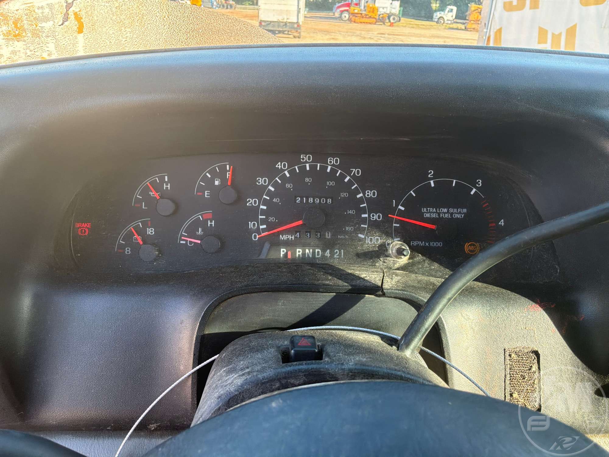 2009 Ford F-750 CREW CAB