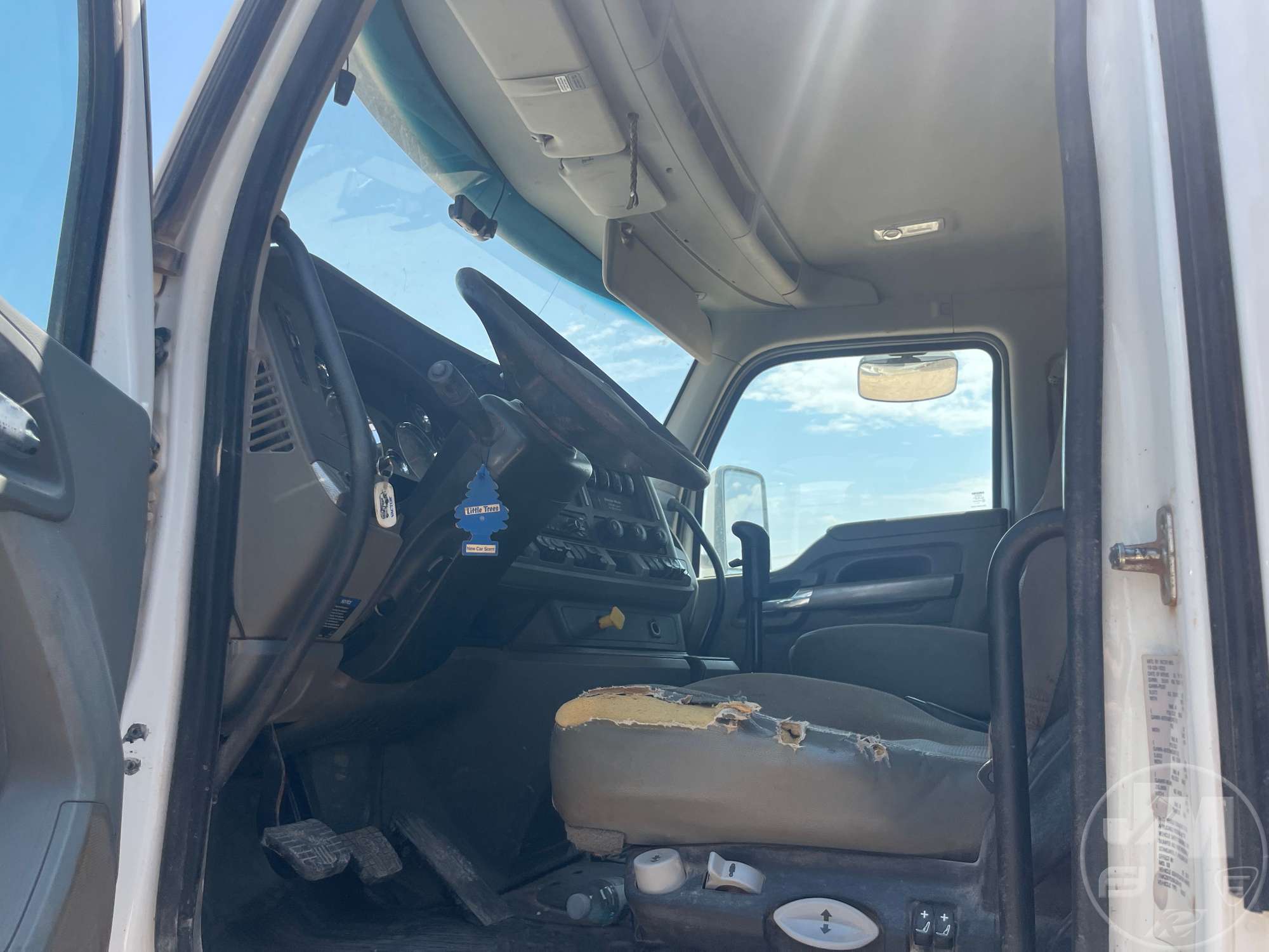2019 Kenworth T880
