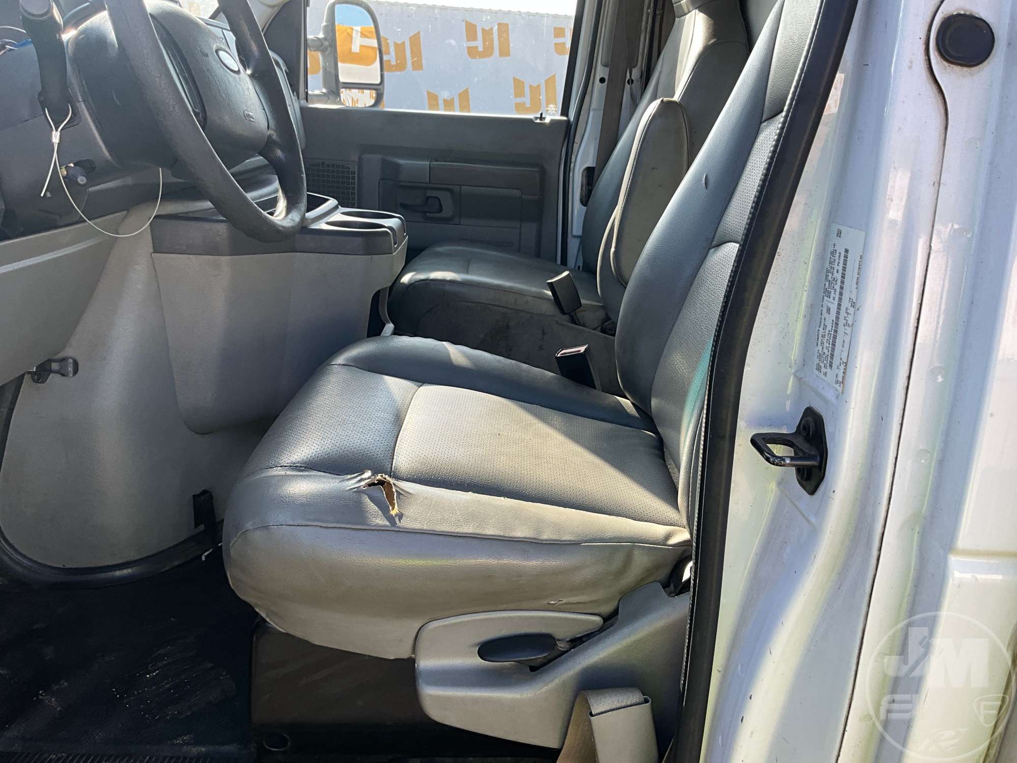 2015 Ford E-350