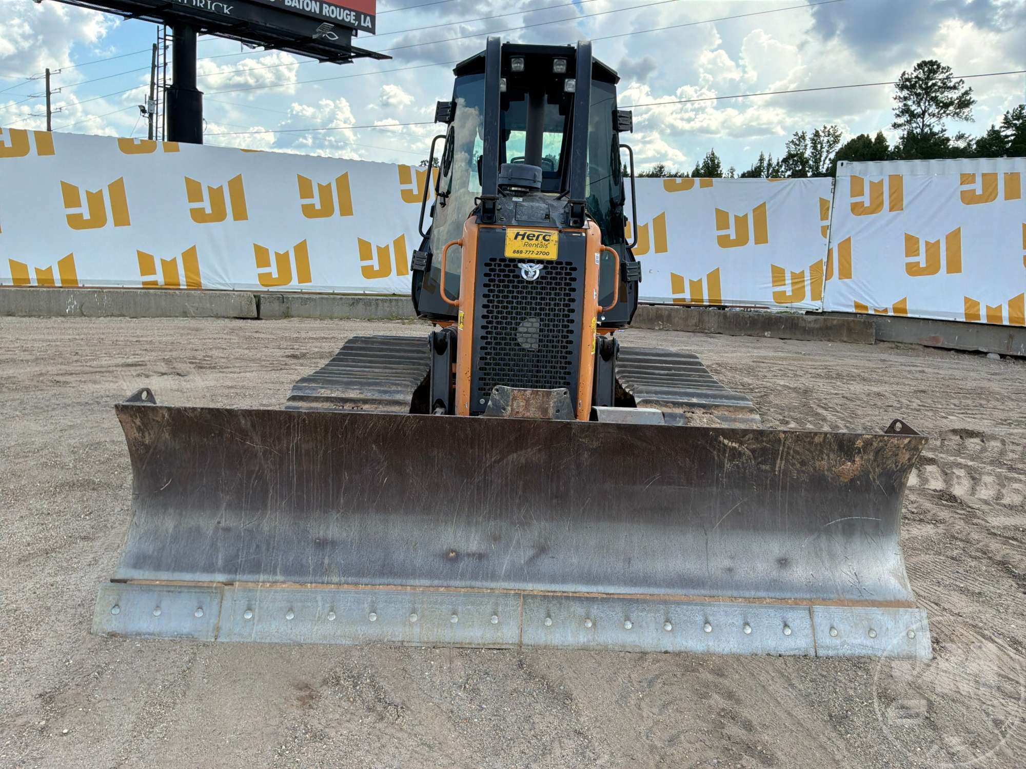 2021 Case 650M