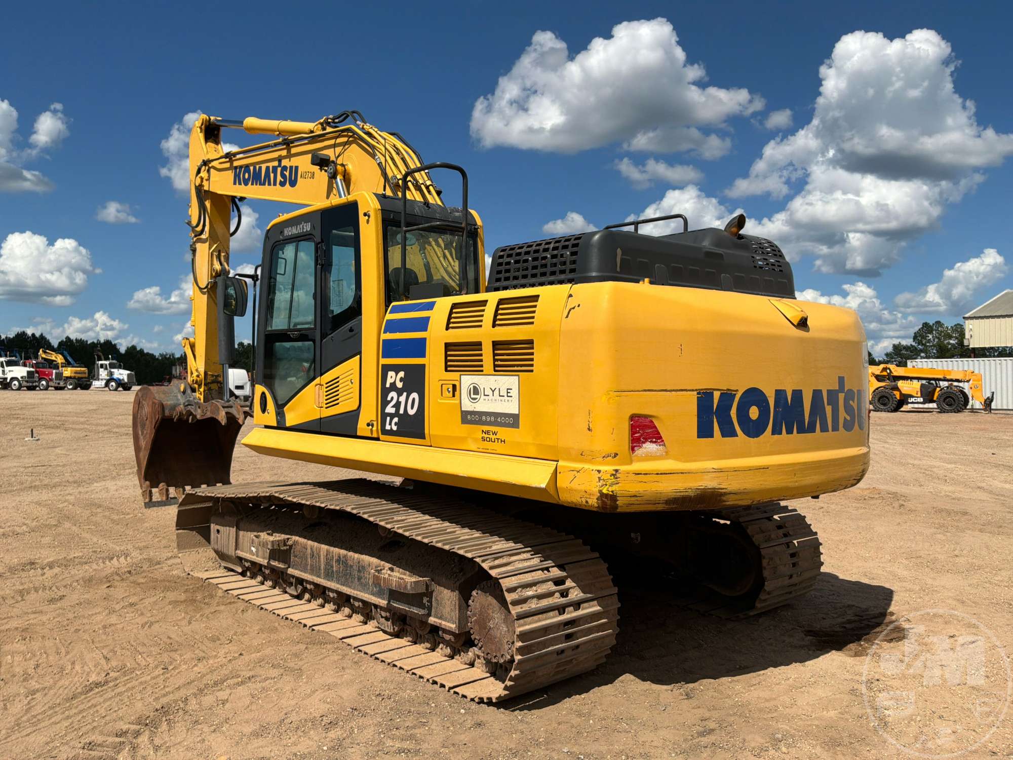 2019 Komatsu PC210LC-11