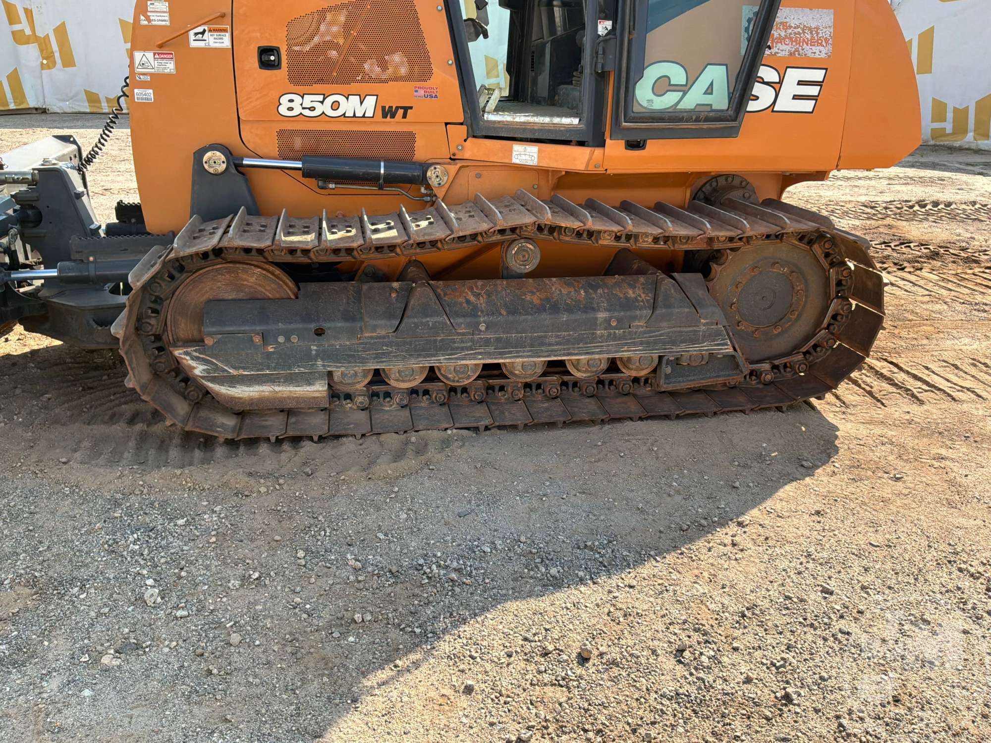2018 Case 850M