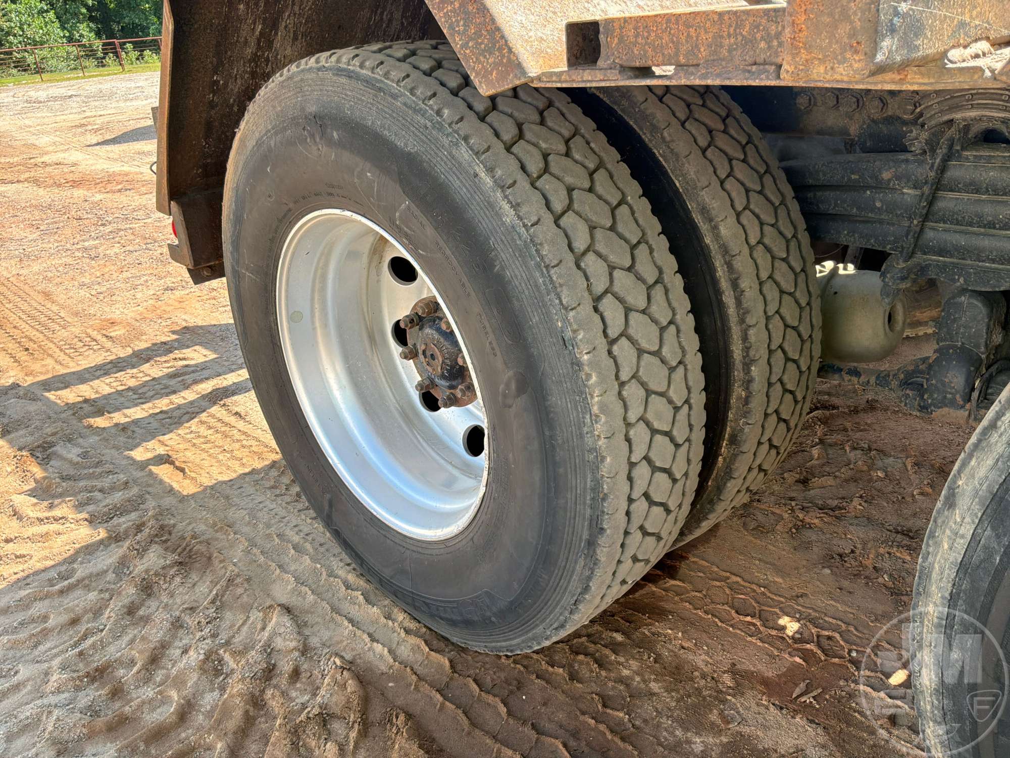 2003 Sterling L9500 SERIES
