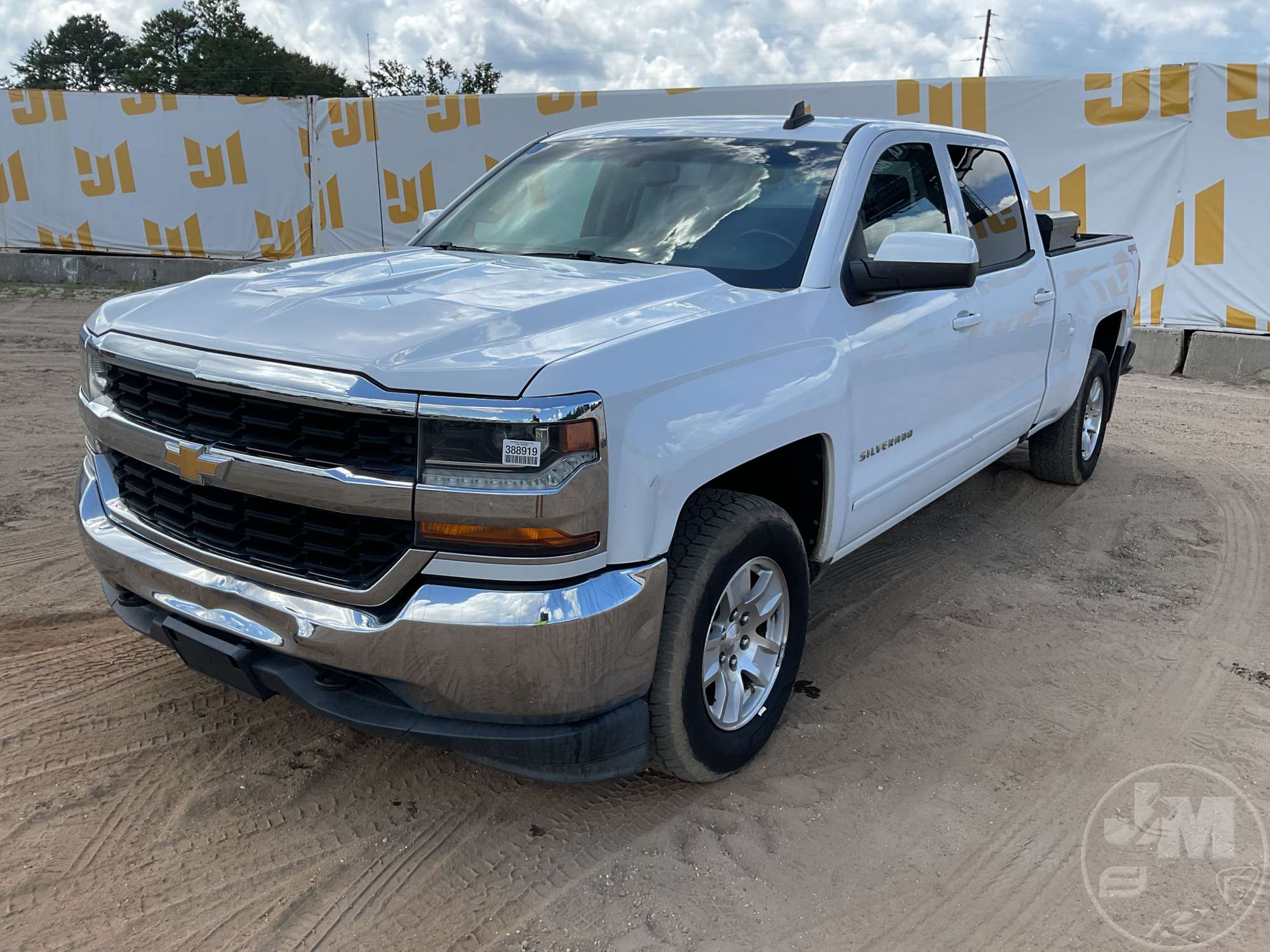Photo of 2018 Chevrolet Silverado