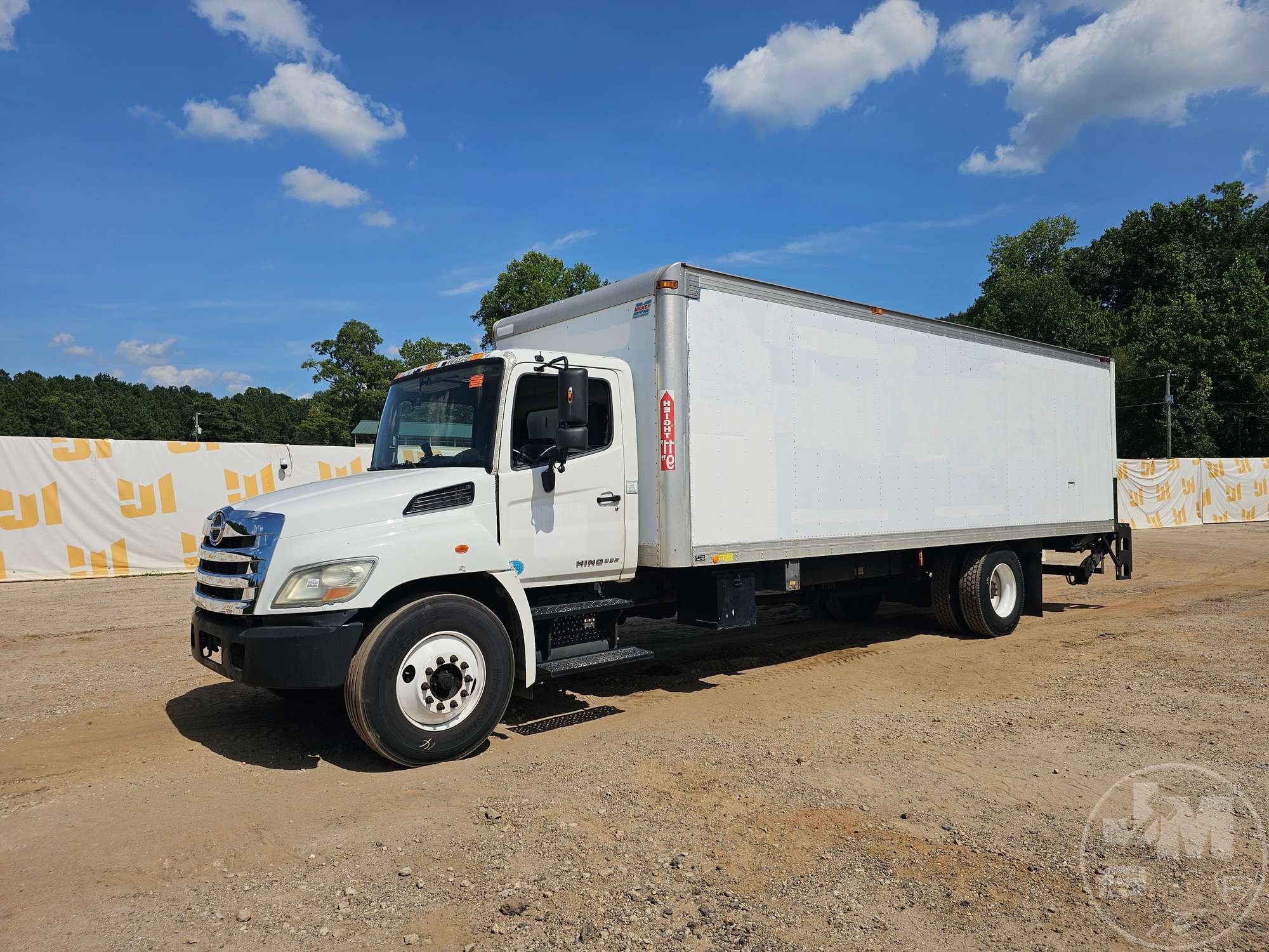 Photo of 2012 Hino CONVENTIONAL TYPE TRUCK