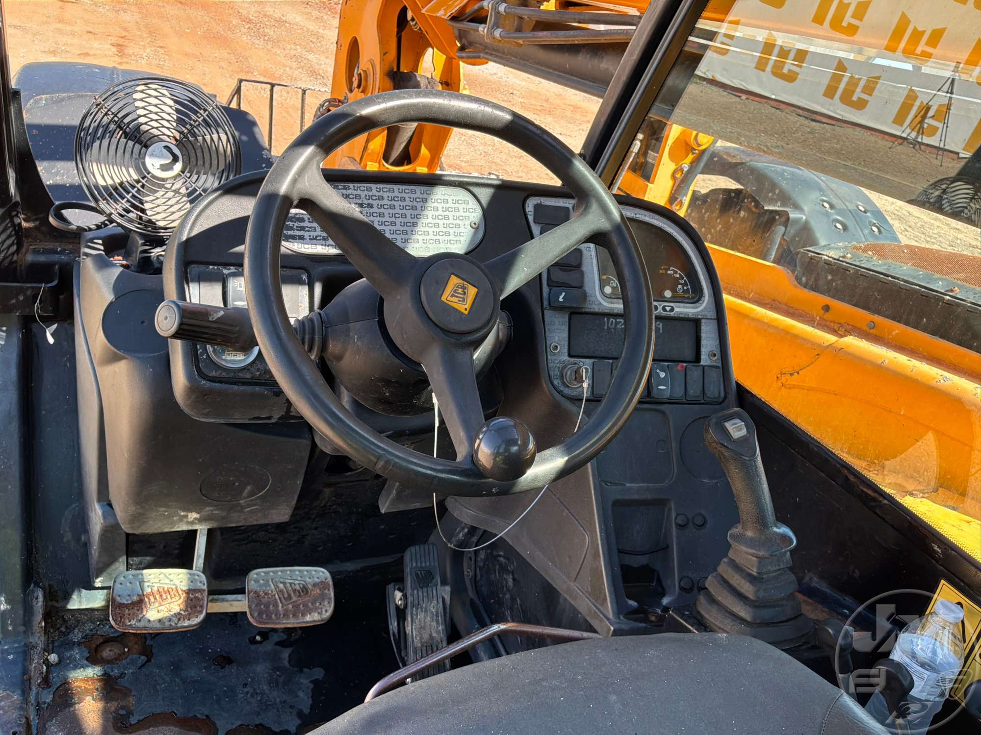 2018 JCB 509-42