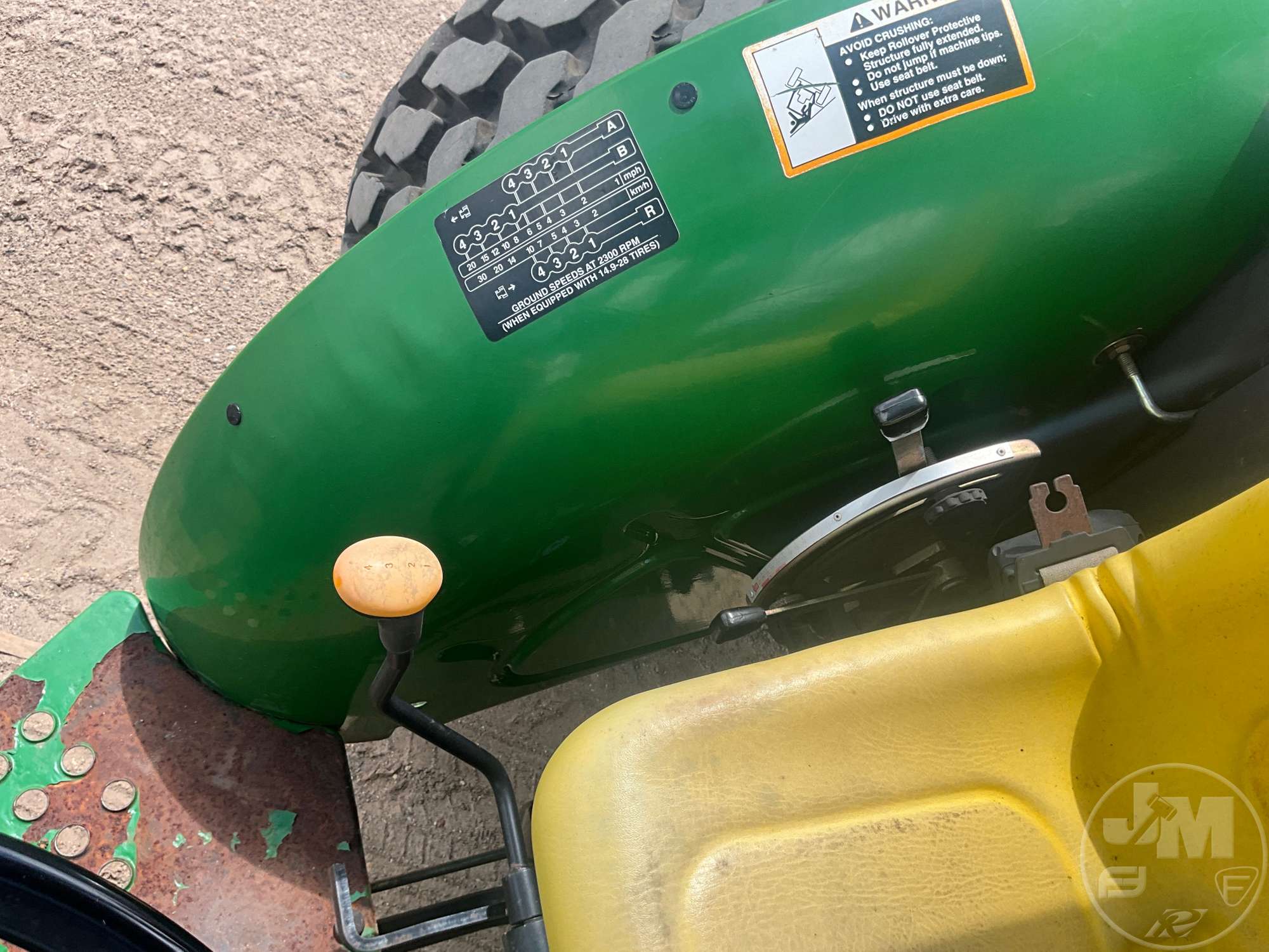 0 John Deere 5105