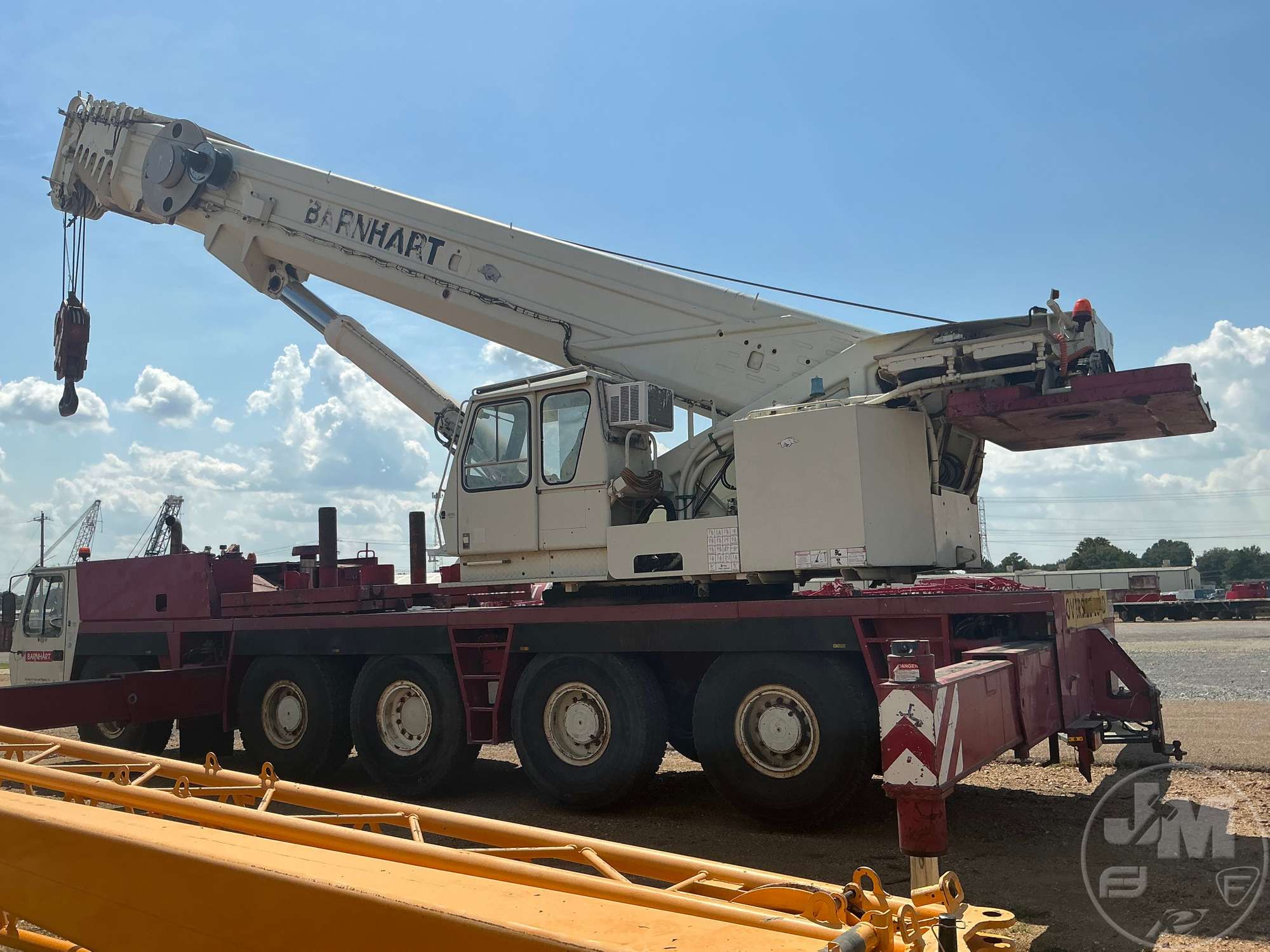2000 Grove GMK5210
