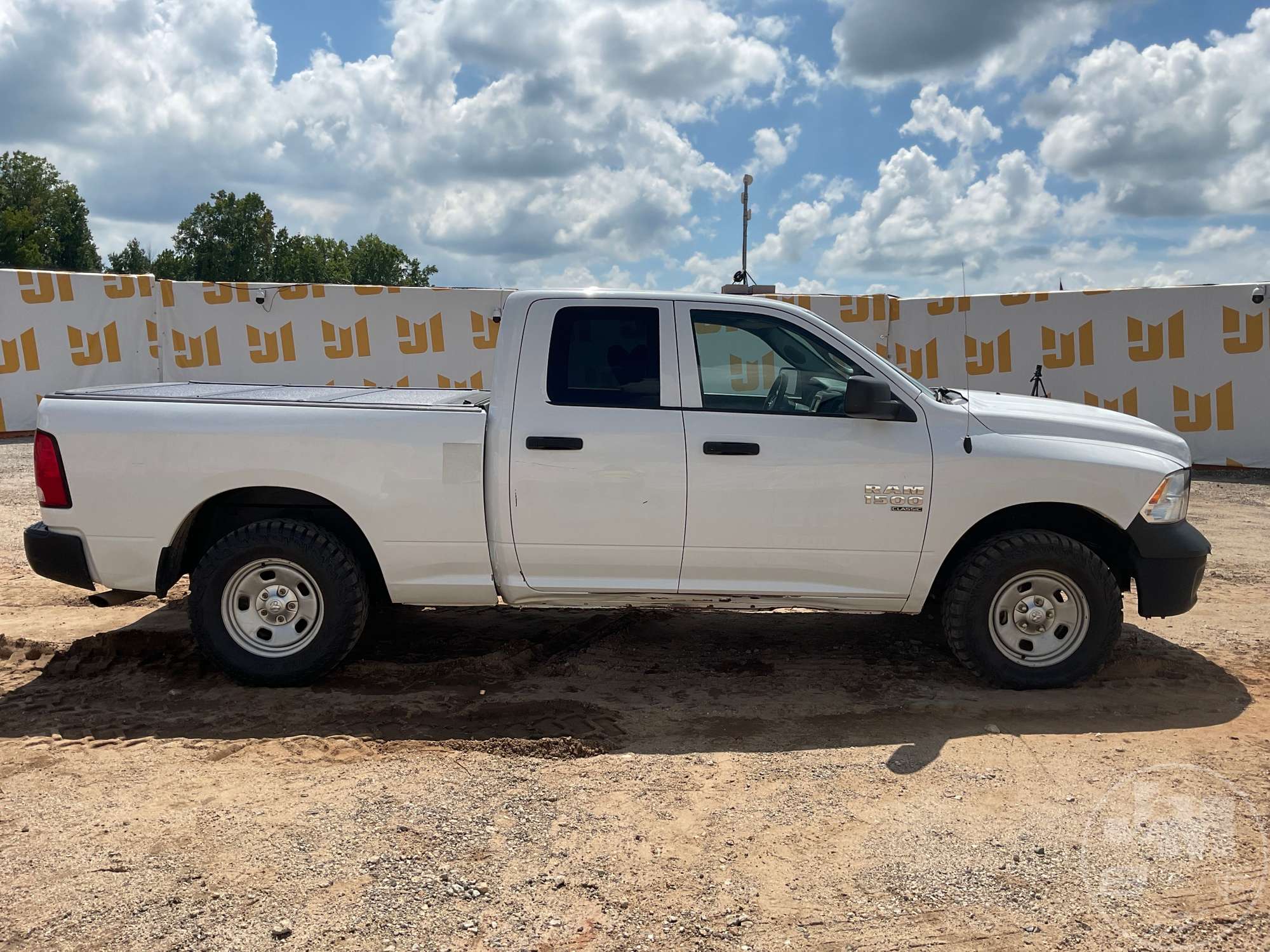2021 Ram 1500 CLASSIC