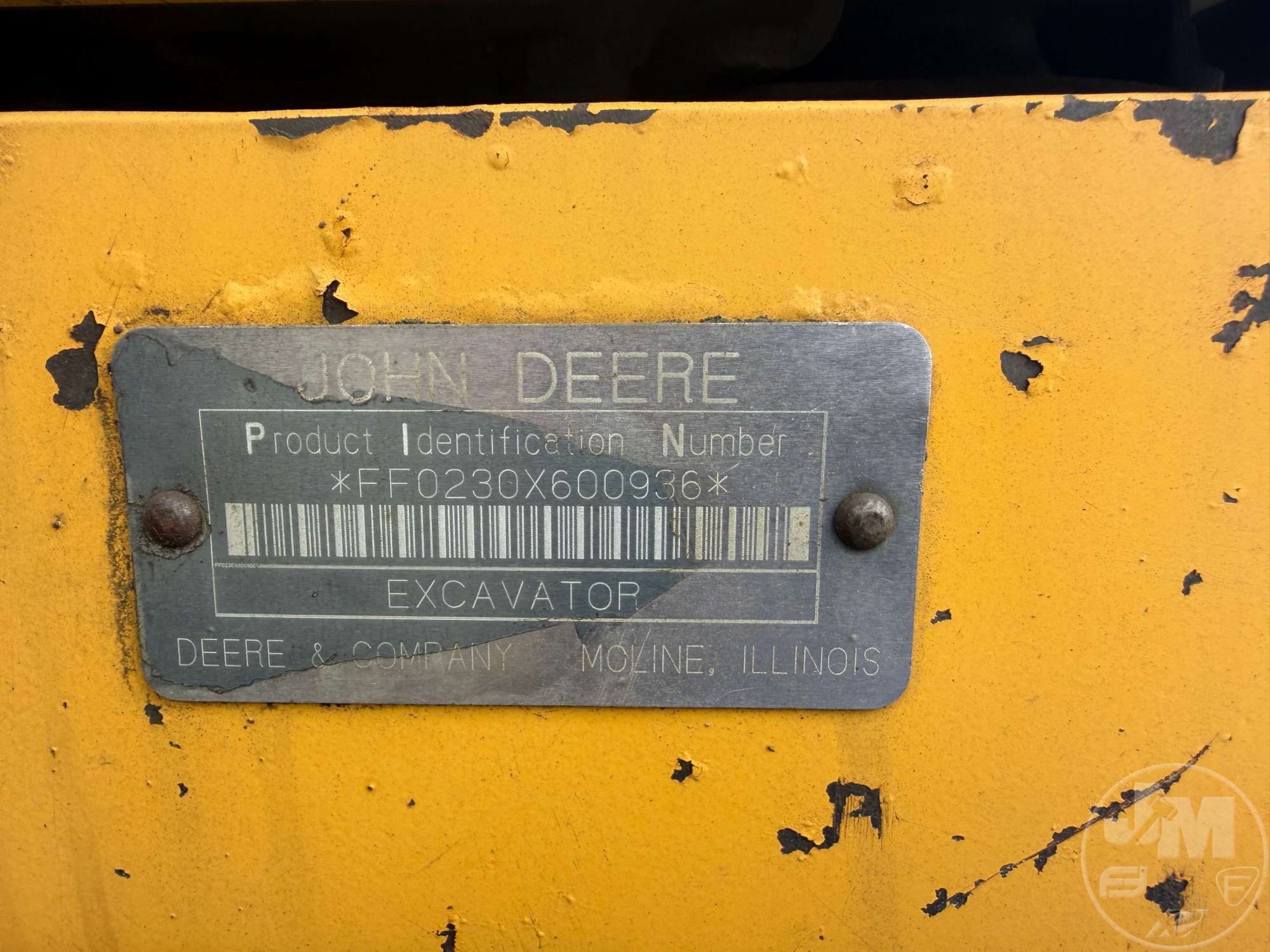 2001 John Deere 230 LC