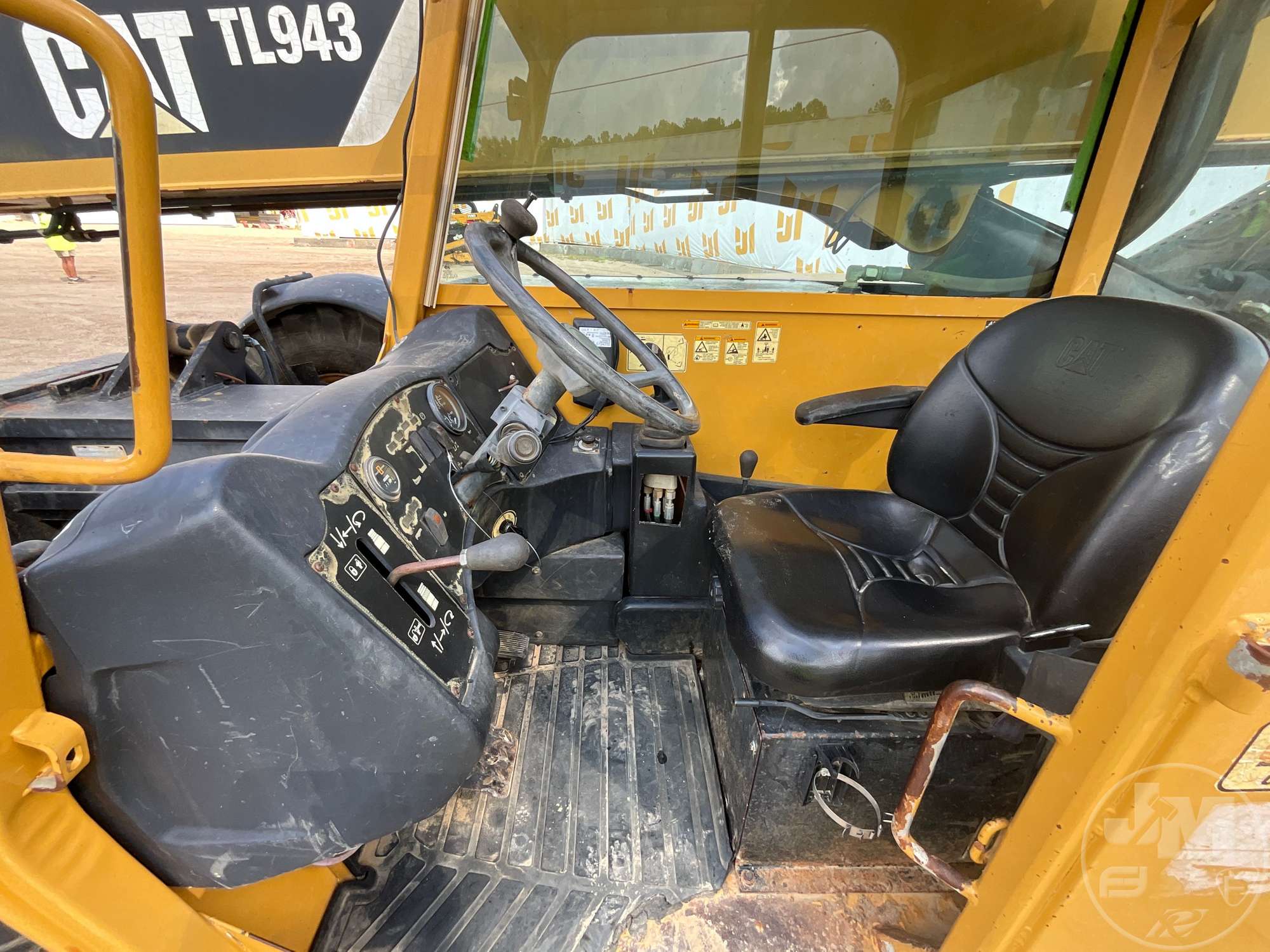 2009 Caterpillar TL943