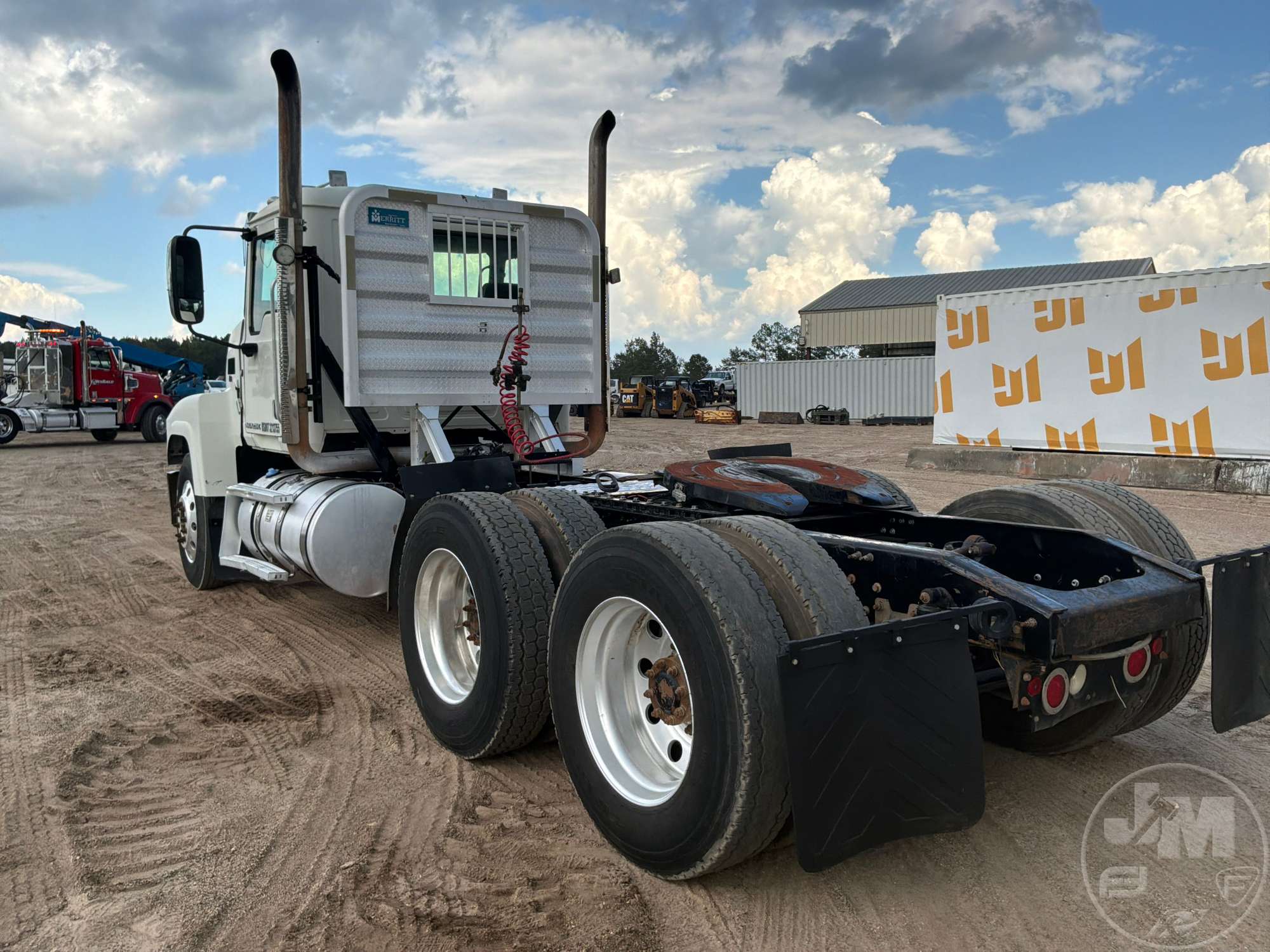 2016 Mack CHU PINNACLE