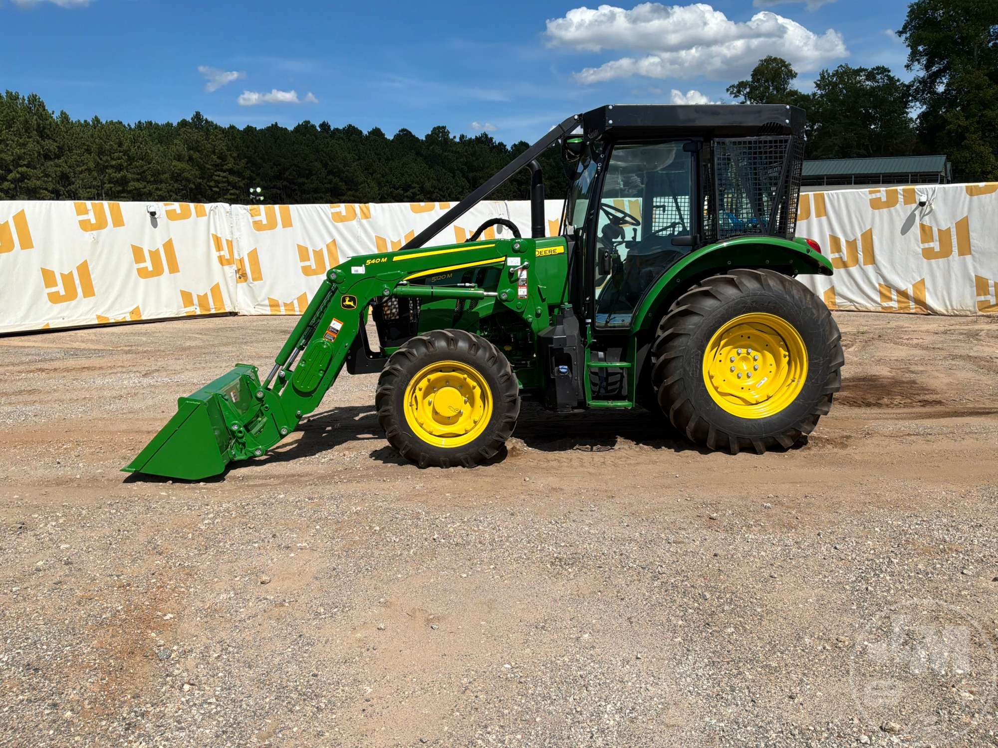 2025 John Deere 5120M