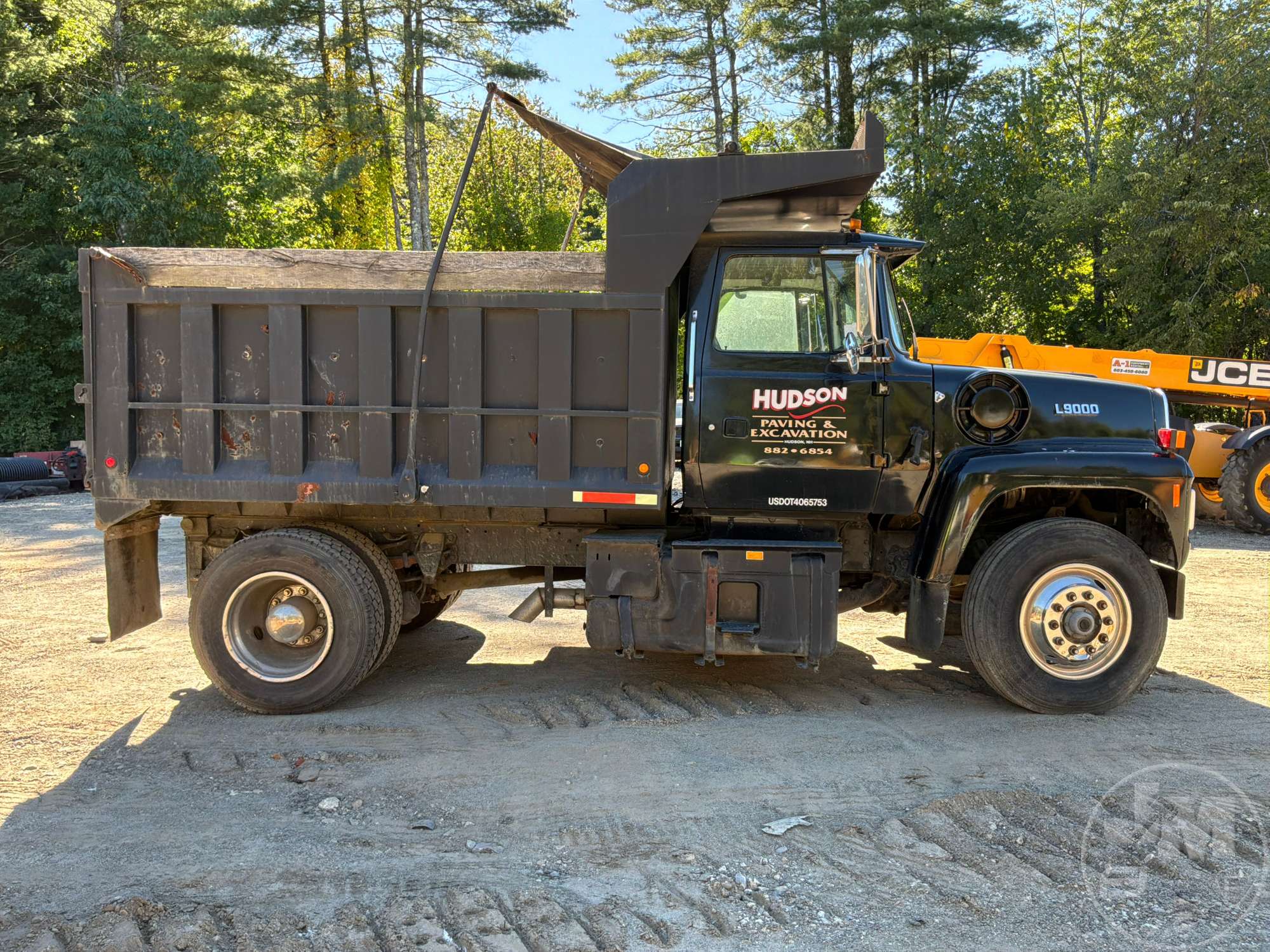 1993 Ford L9000