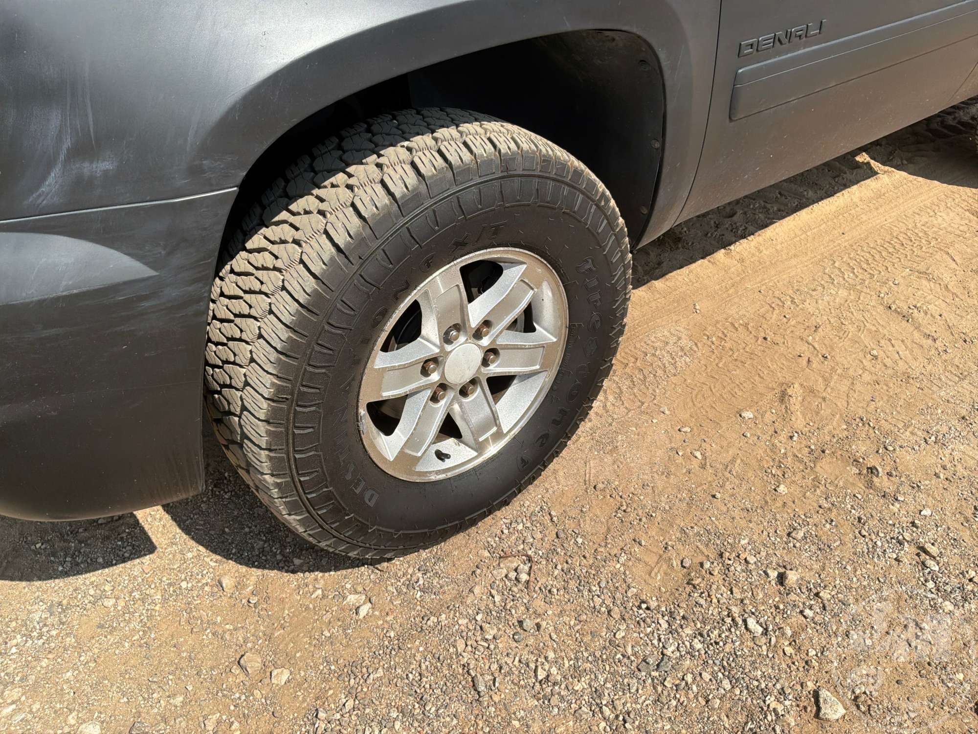 2010 GMC YUKON