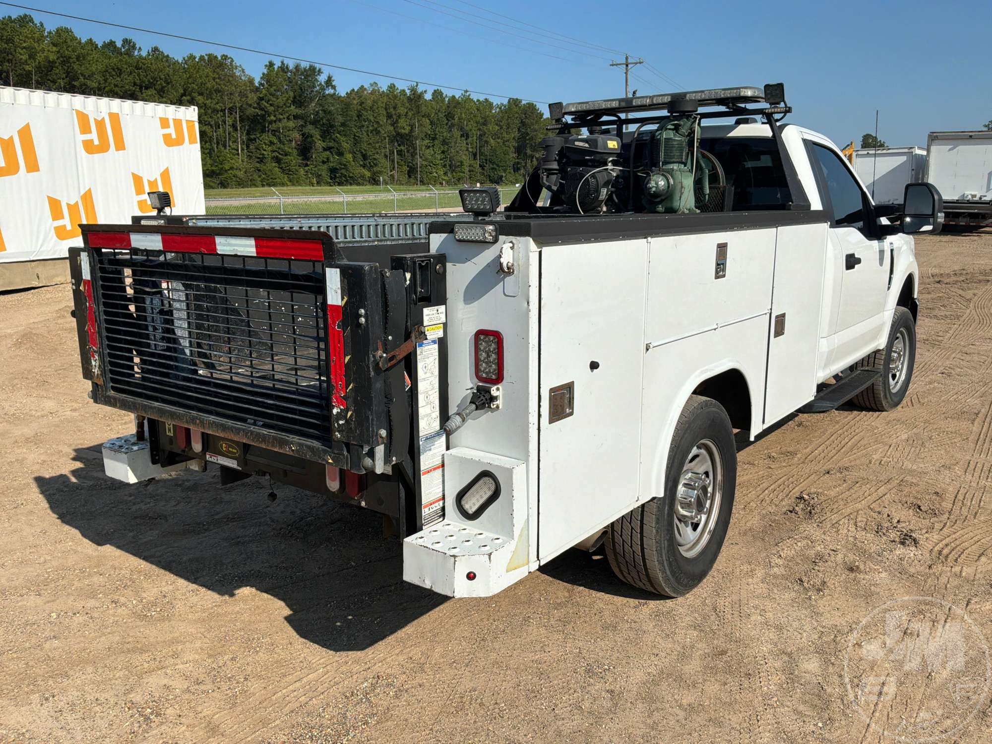 2022 Ford F-350 XL SD