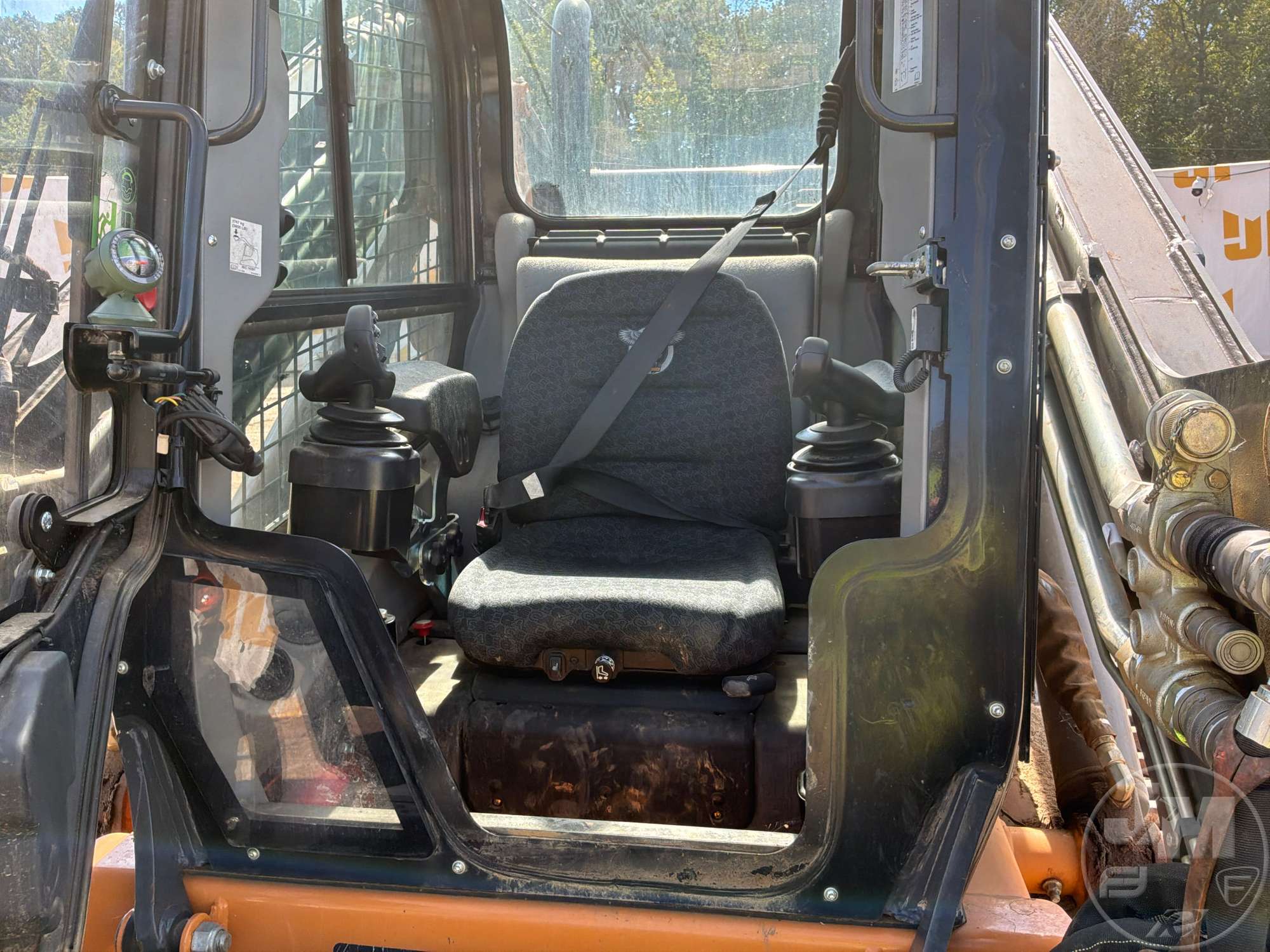 2023 Case DL550