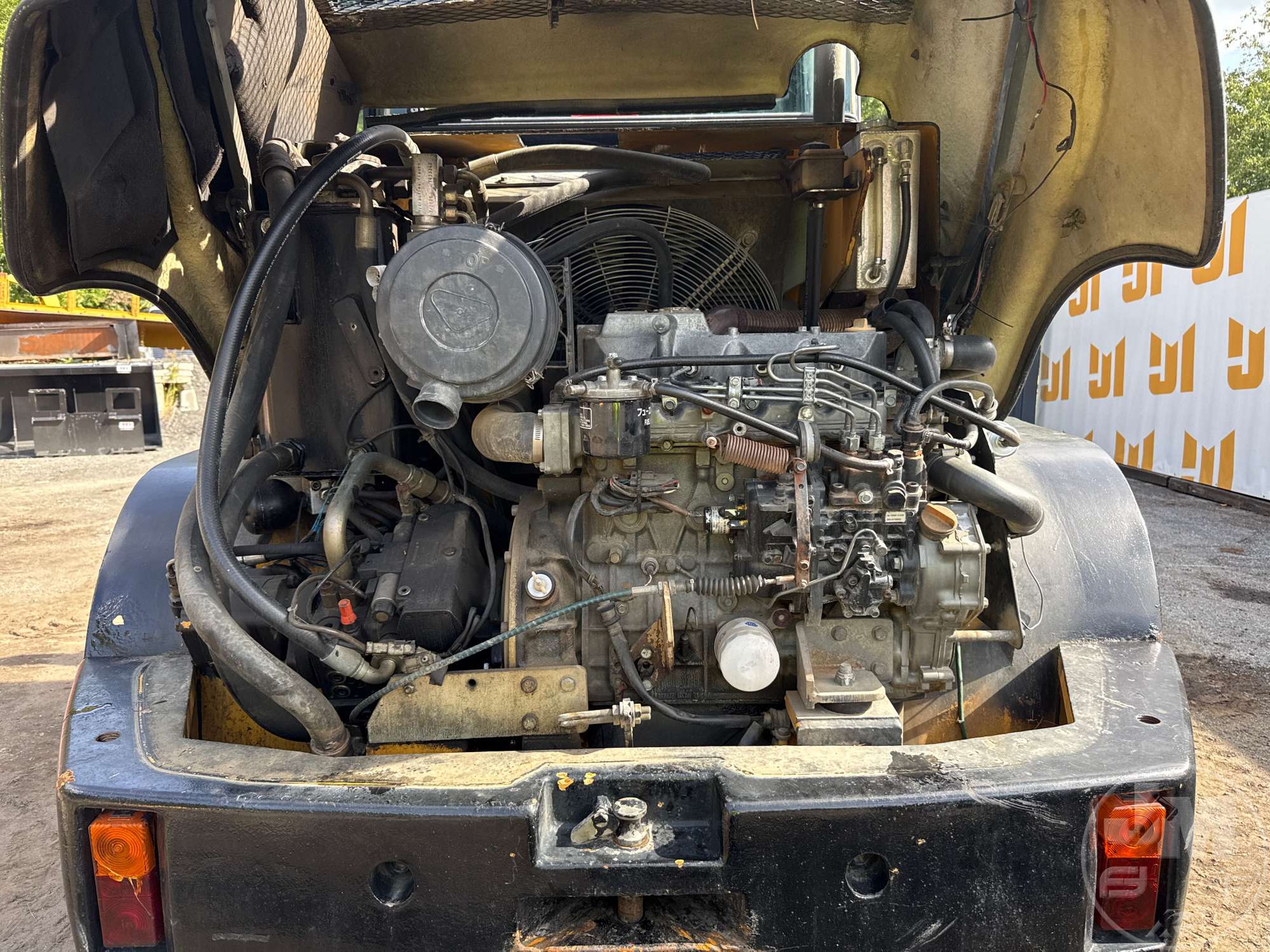 2000 John Deere 304H