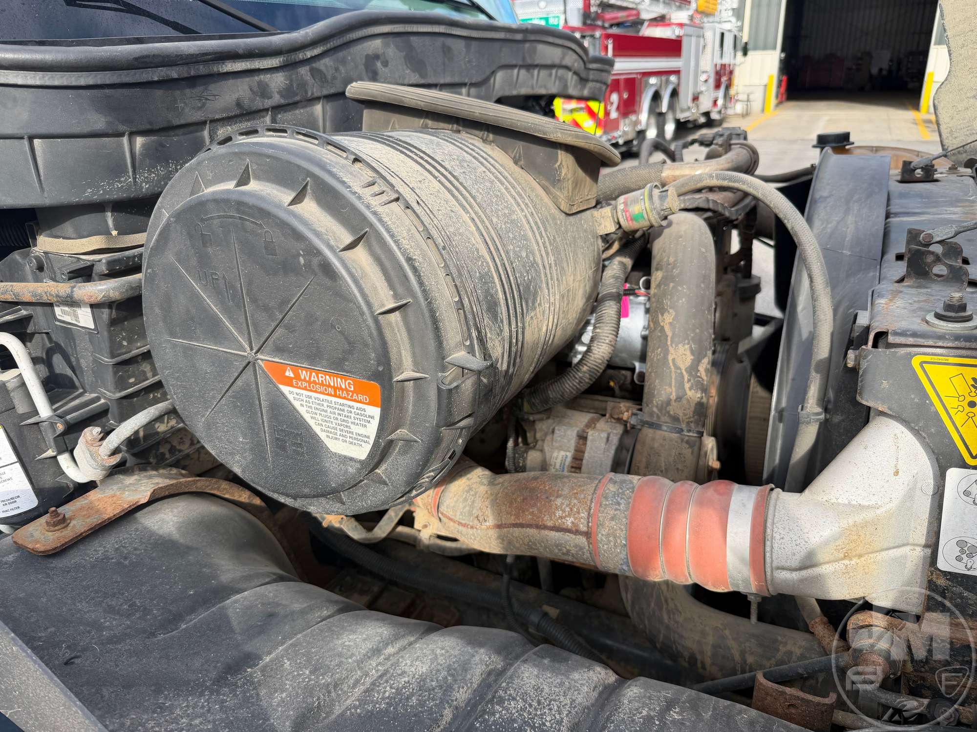 0 International 4400 SBA 4X2