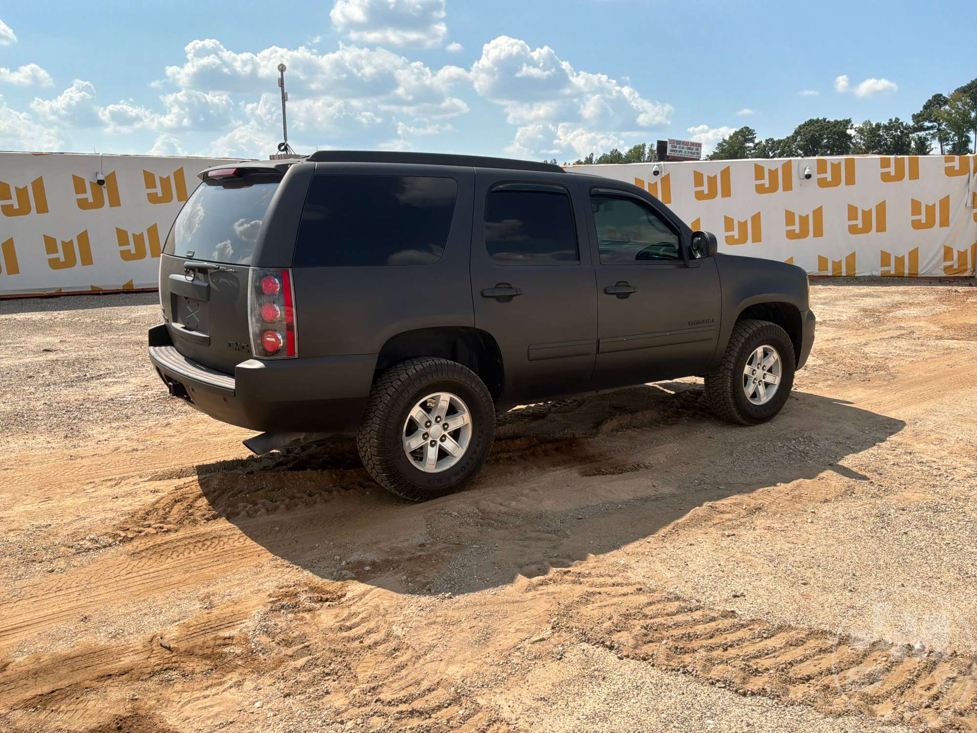2010 GMC YUKON