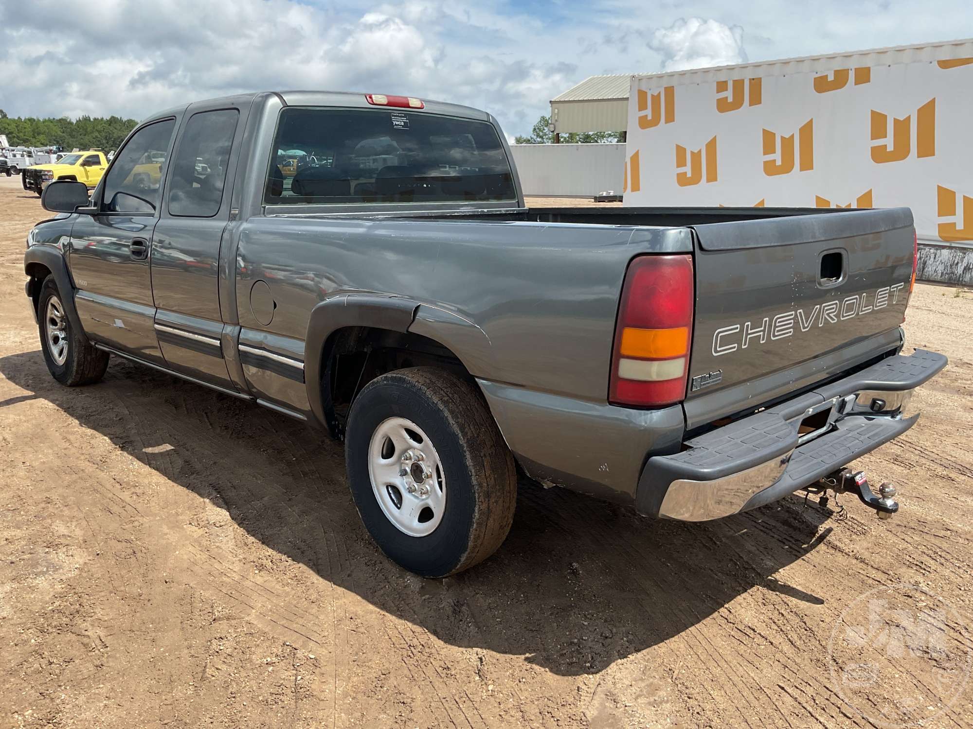 2002 Chevrolet SILVERADO