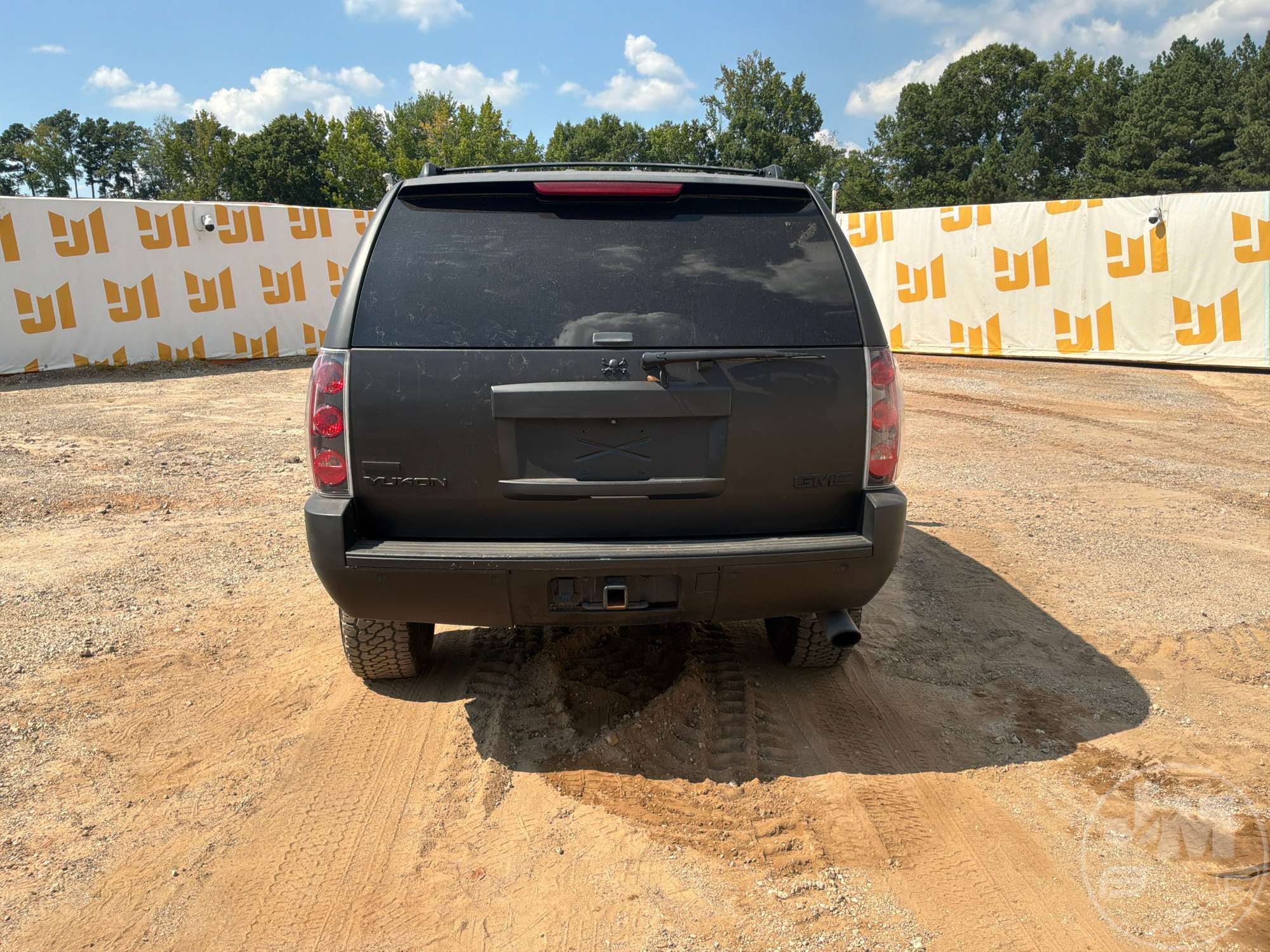 2010 GMC YUKON